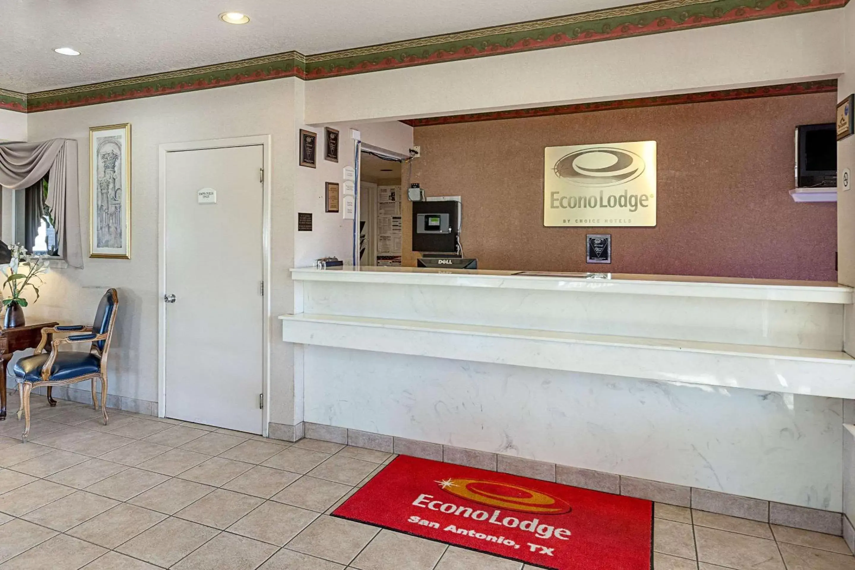 Lobby or reception, Lobby/Reception in Econo Lodge Downtown South