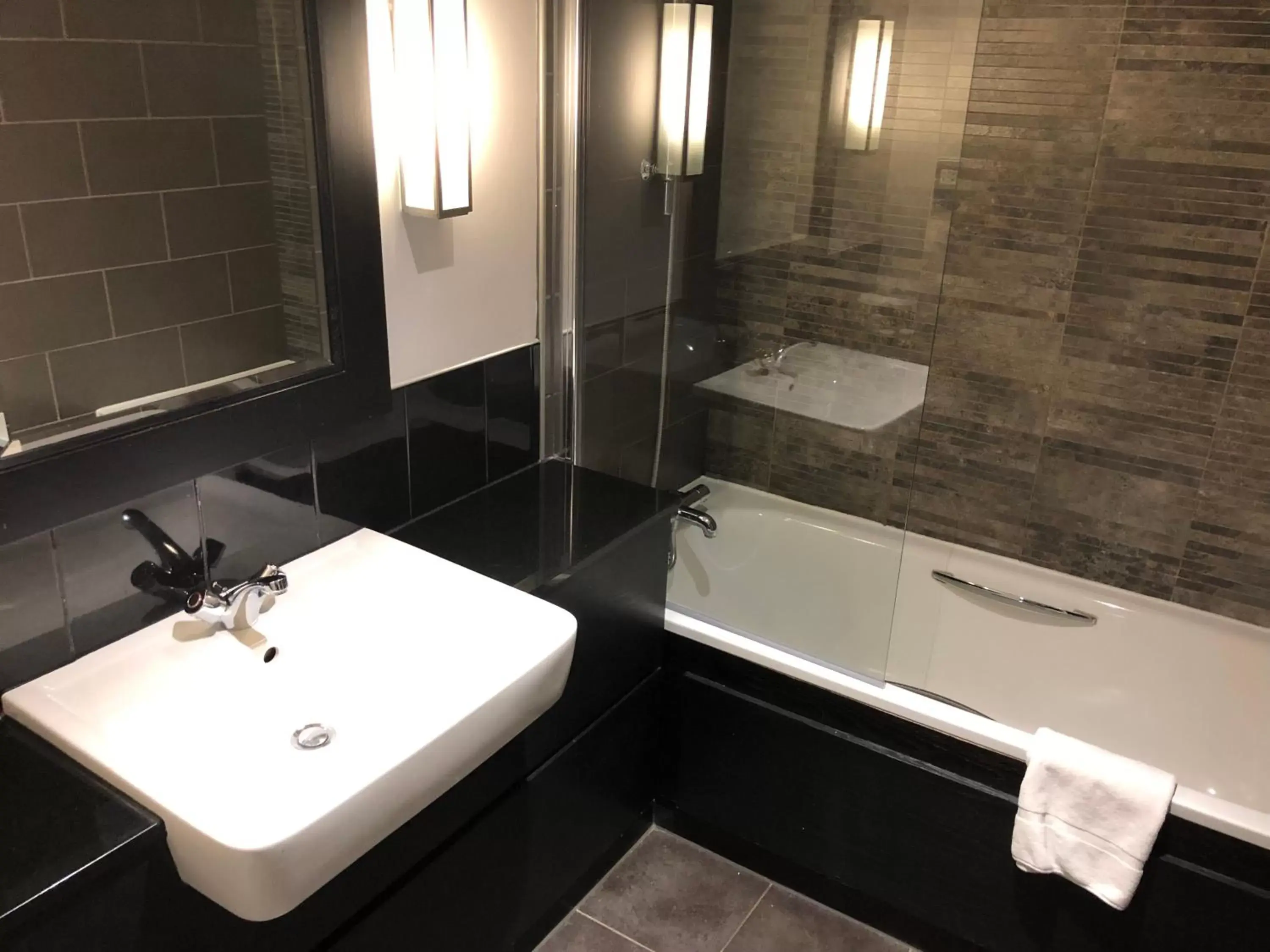Bathroom in Staverton Park Hotel & Golf Club