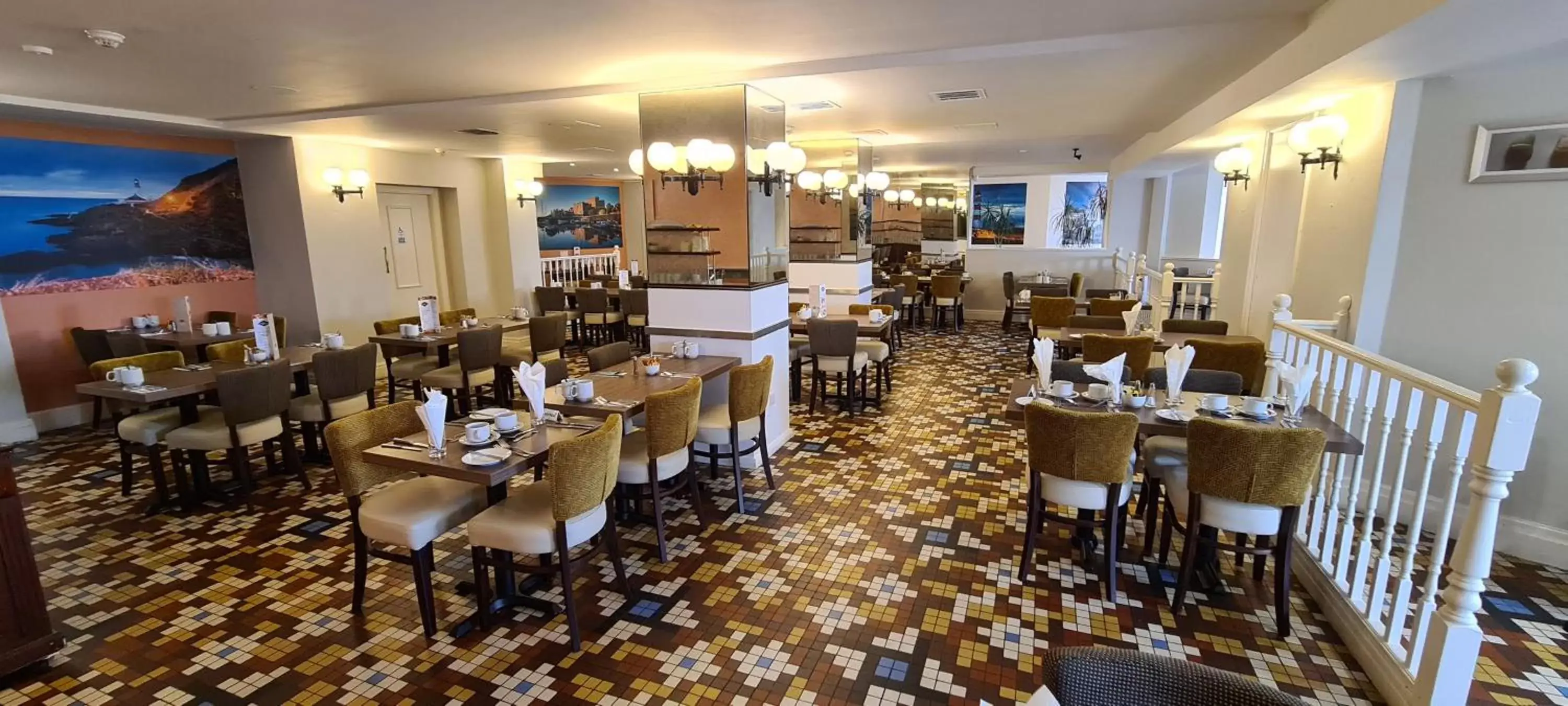 Restaurant/Places to Eat in The Empress Hotel