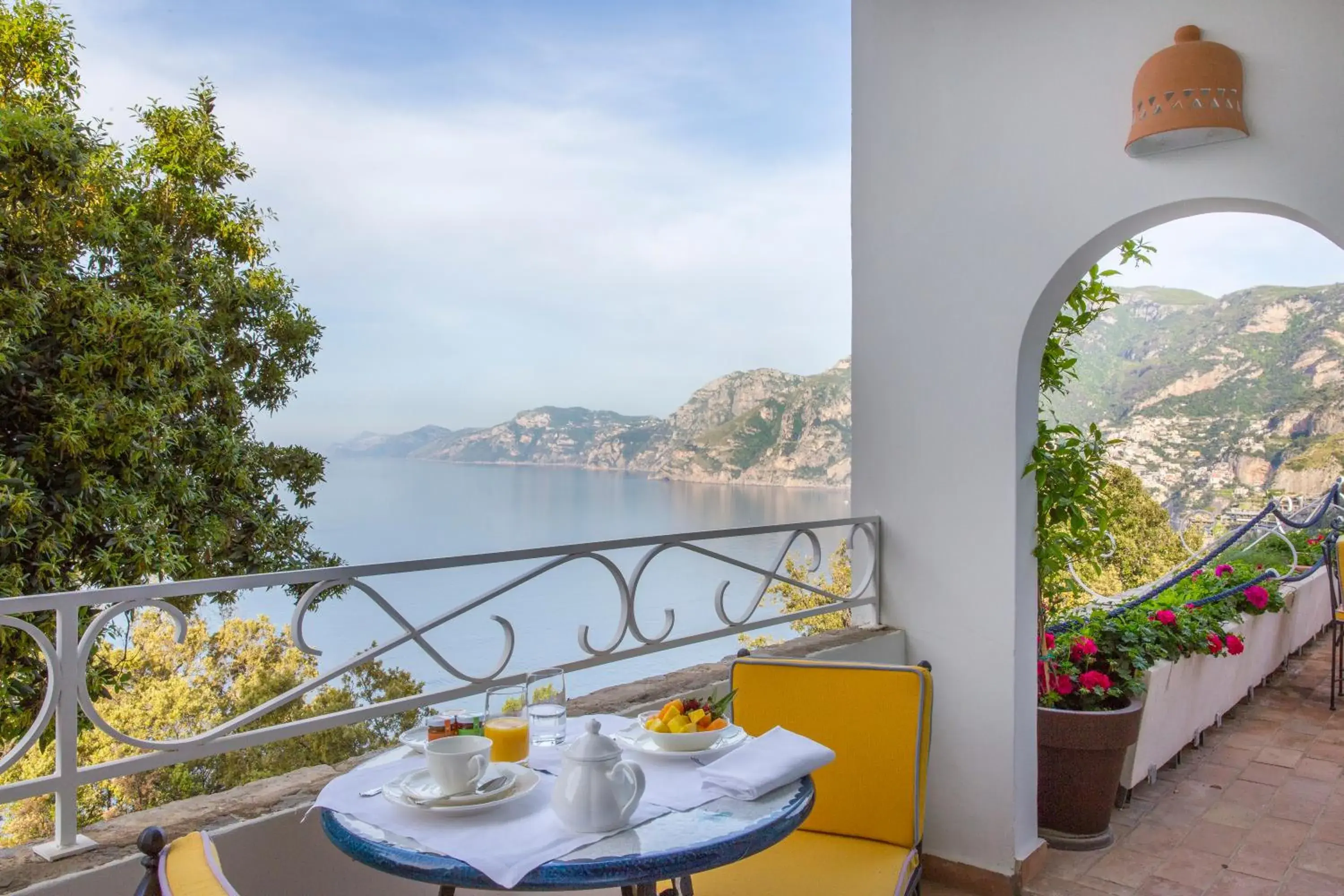 Breakfast, Balcony/Terrace in Hotel Piccolo Sant'Andrea