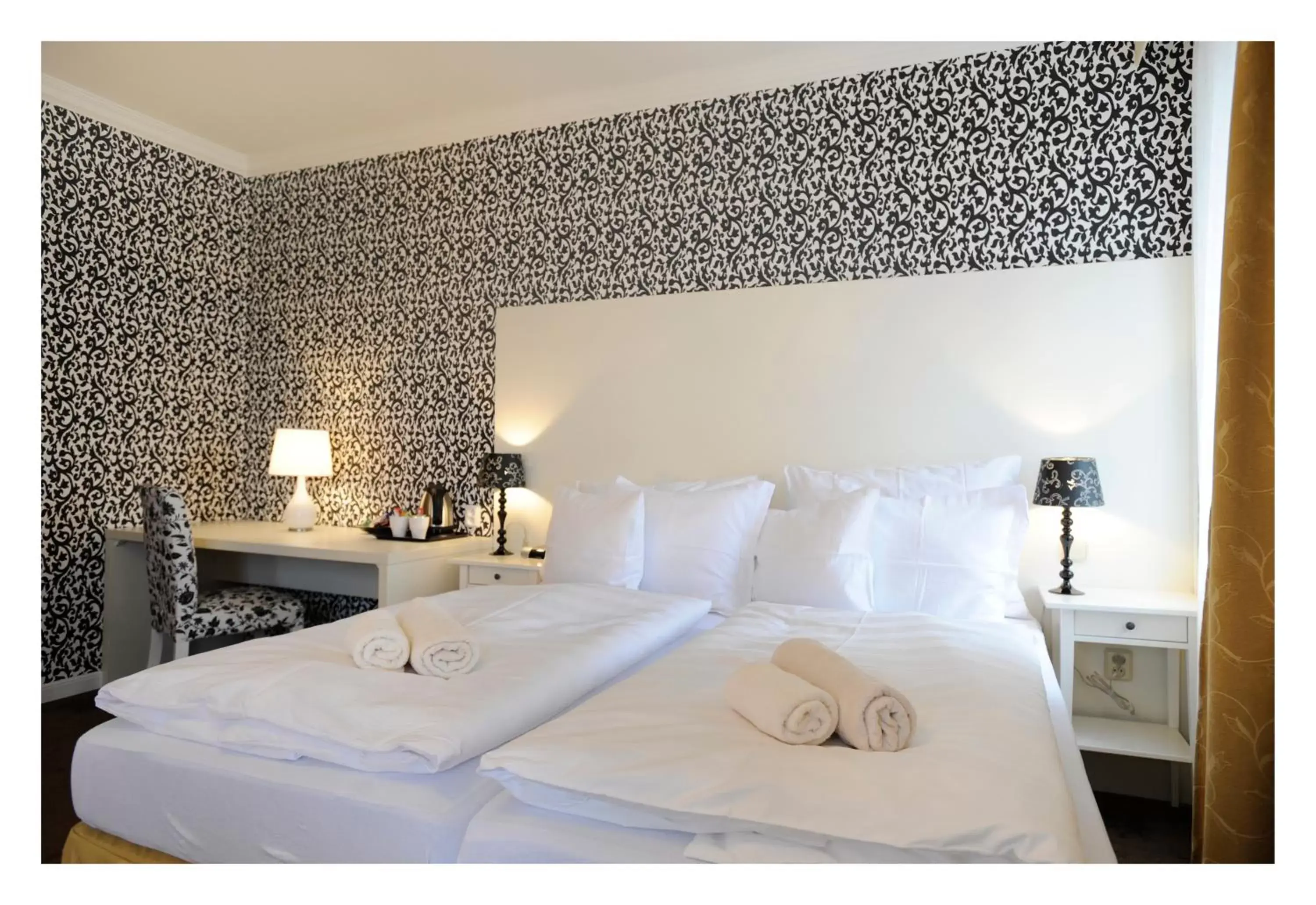 Bed in Pytloun Design Self Check-in Hotel Bed in Pytloun Design Self Check-in Hotel