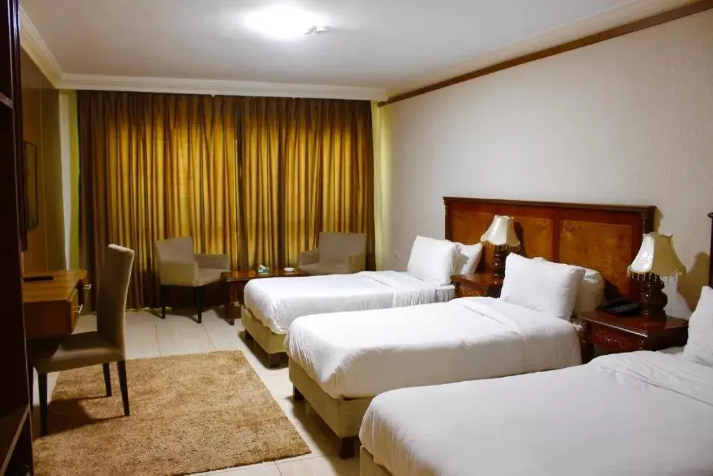 Bedroom, Bed in Amman Orchid Hotel