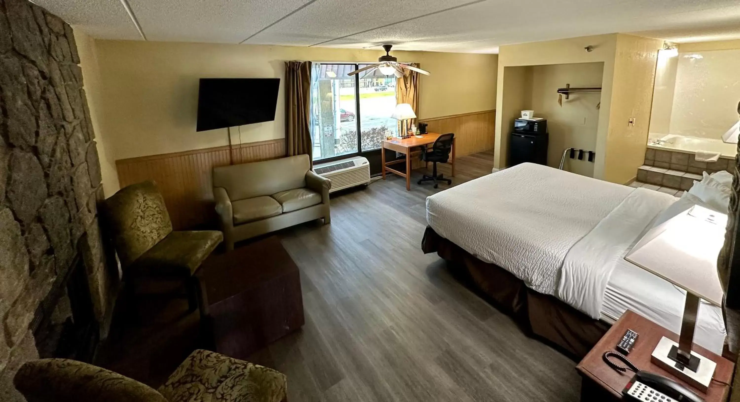 Photo of the whole room in Days Inn & Suites by Wyndham Pigeon Forge
