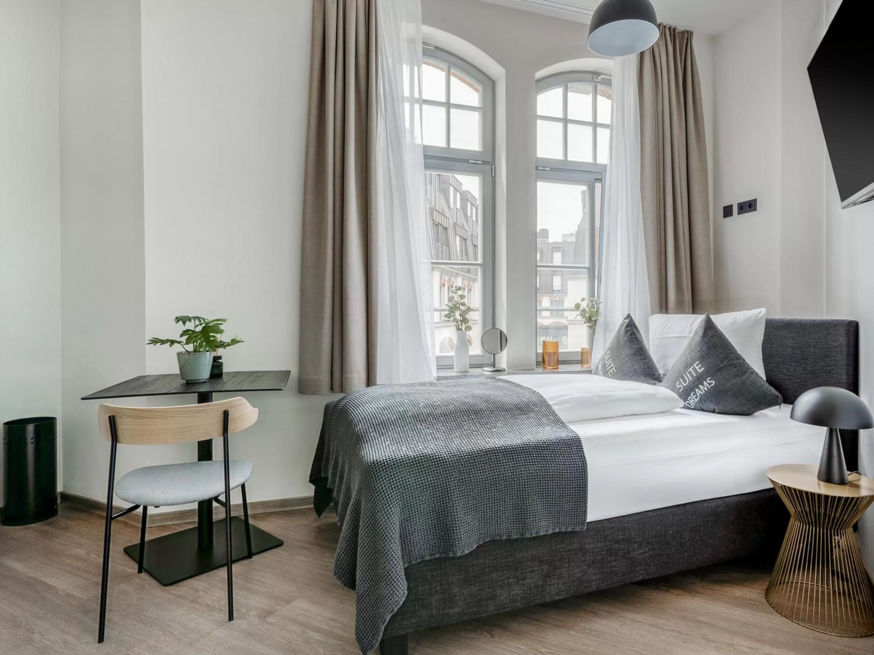 Bed in Limehome Leipzig Oelßner's Hof