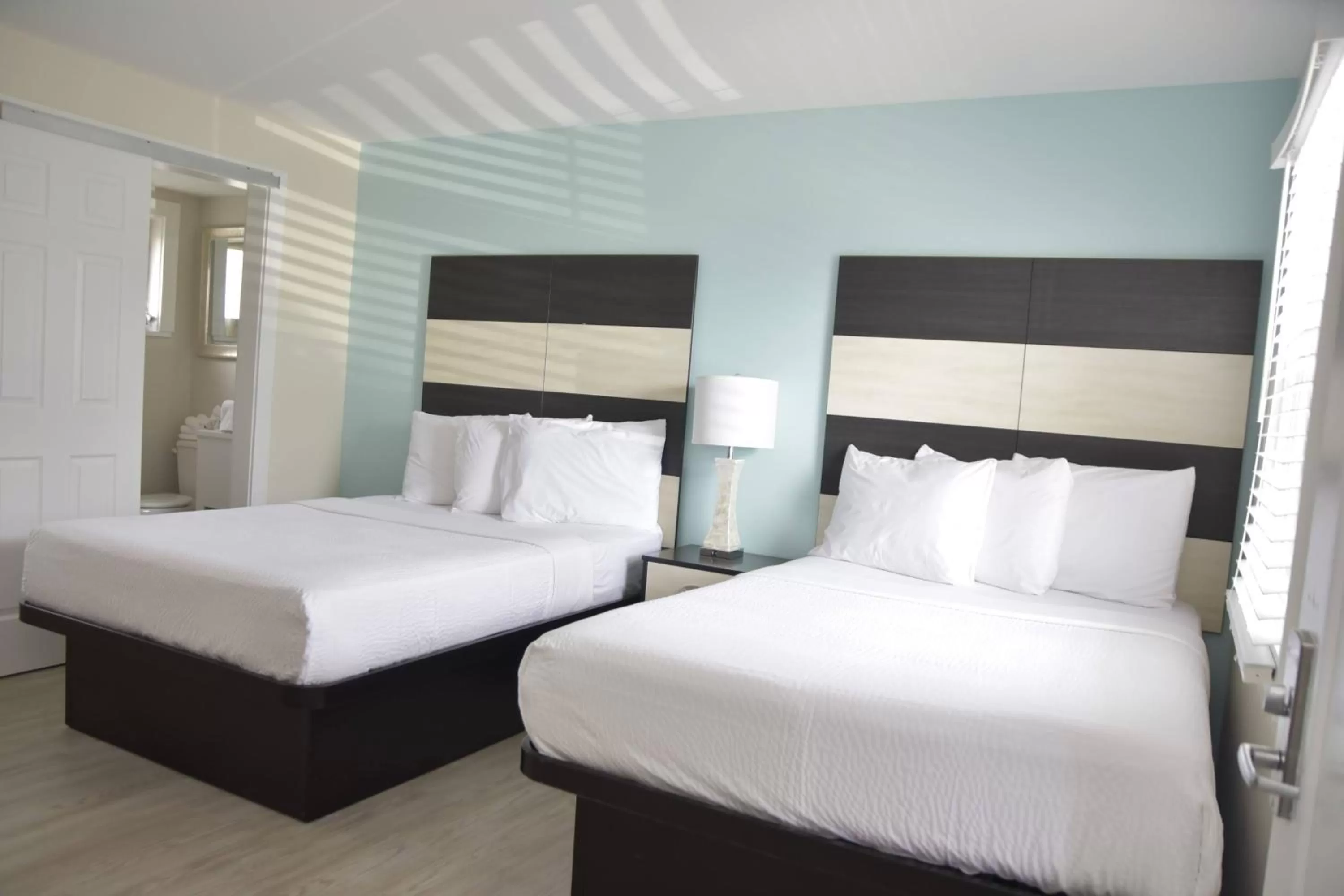 Double Room with Two Double Beds in Madison Beach Motel