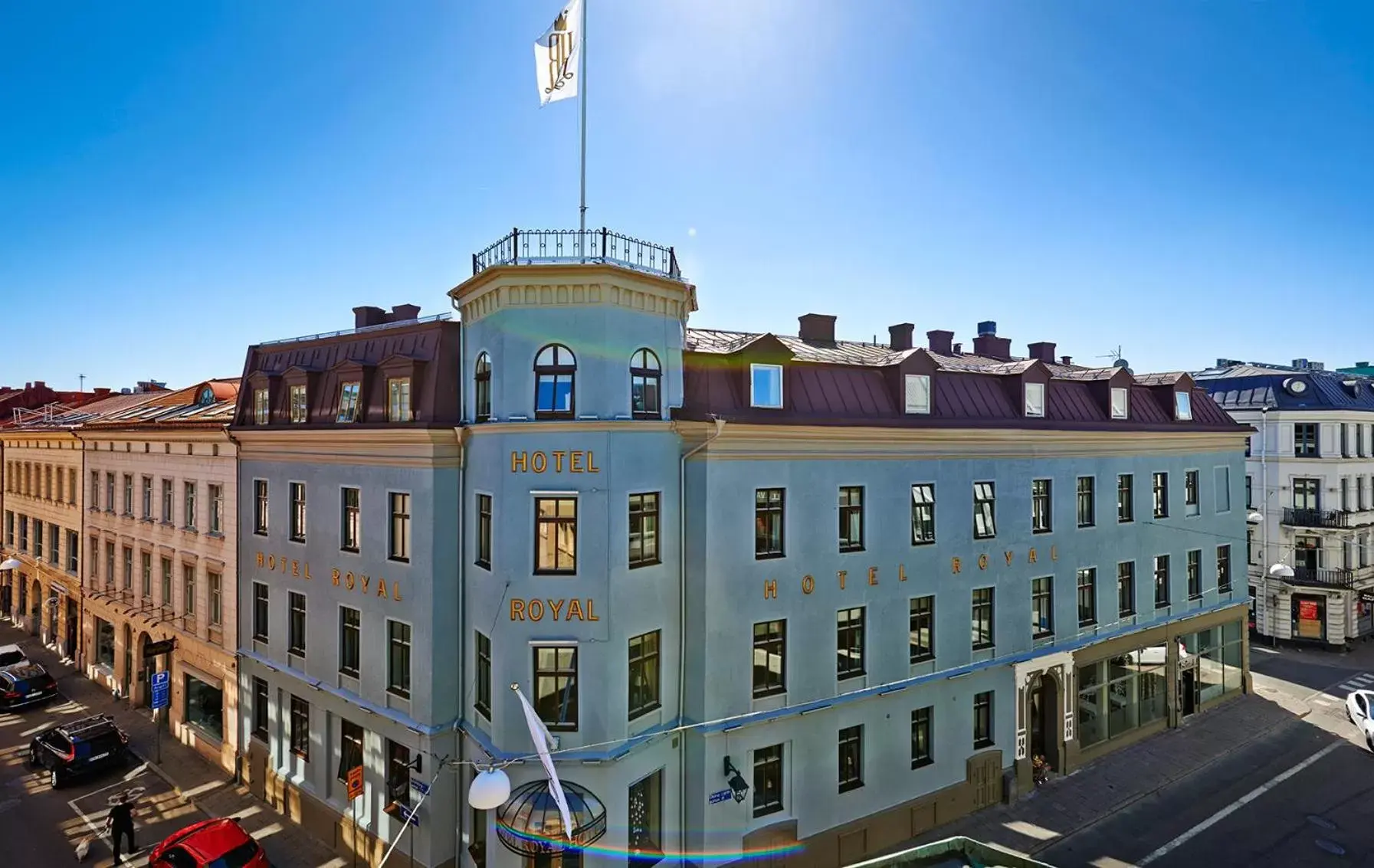 Facade/entrance in Hotel Royal