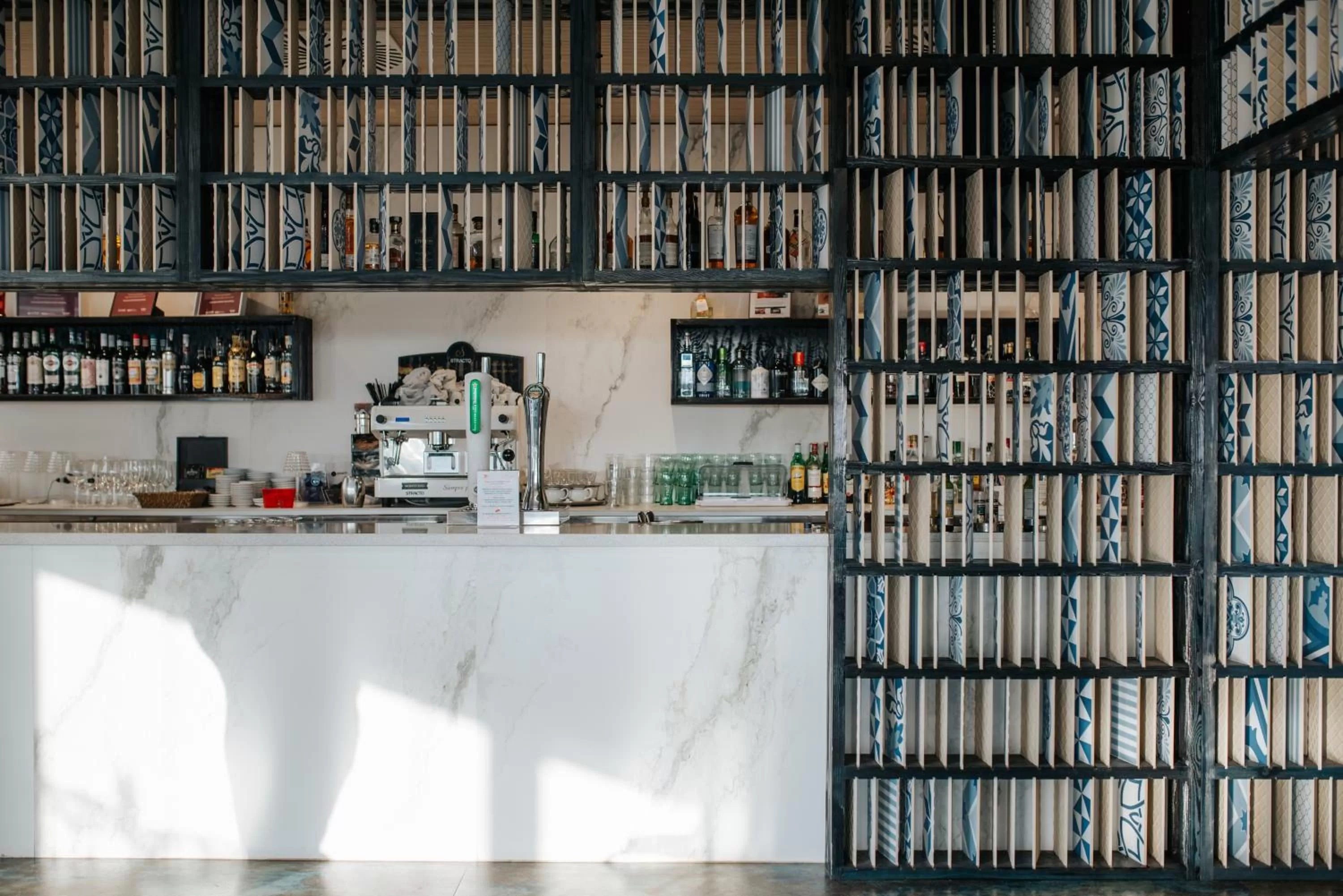 Lounge or bar in Hotel Neptuno Playa & Spa