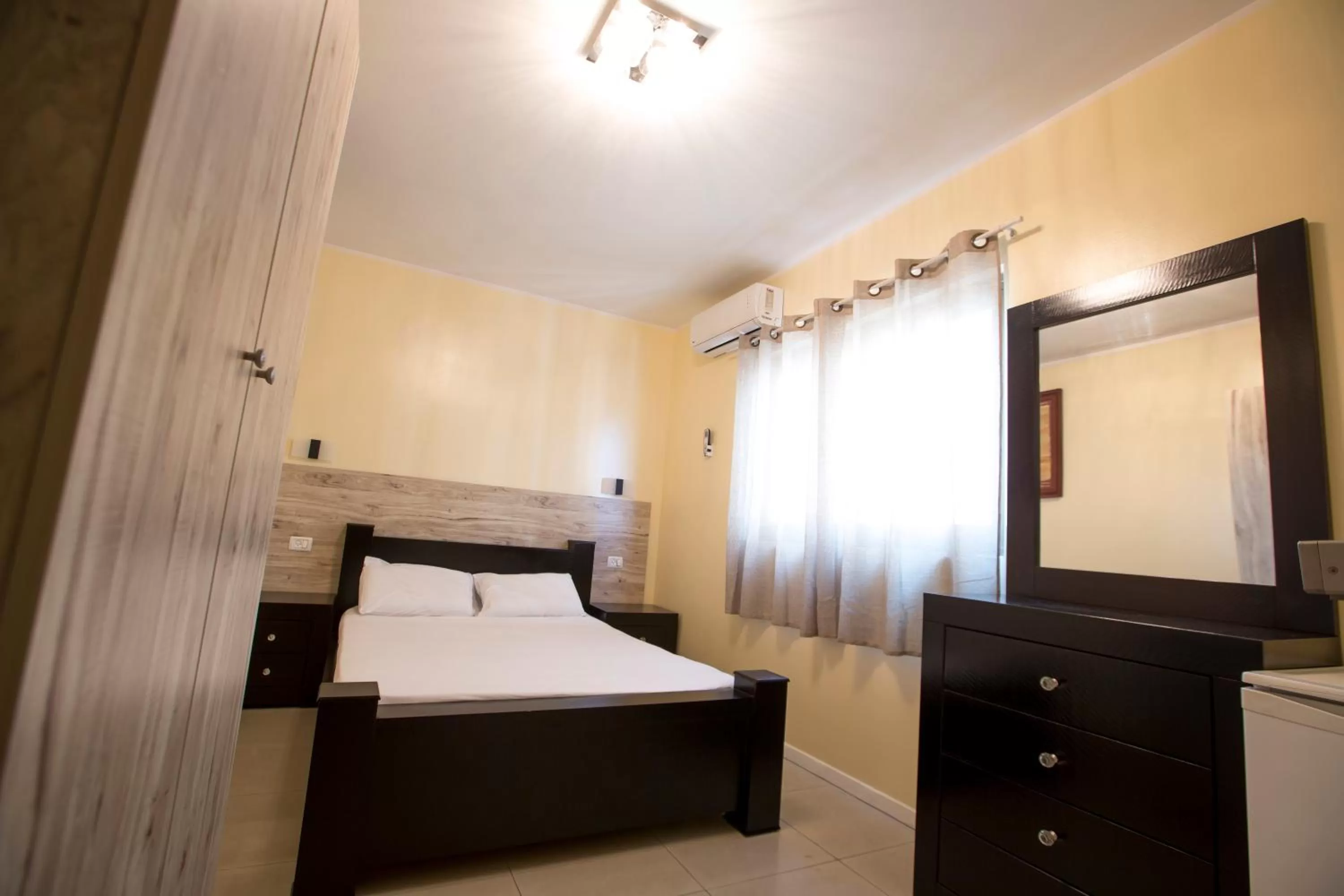 Property building in Central Laguardia Hotel