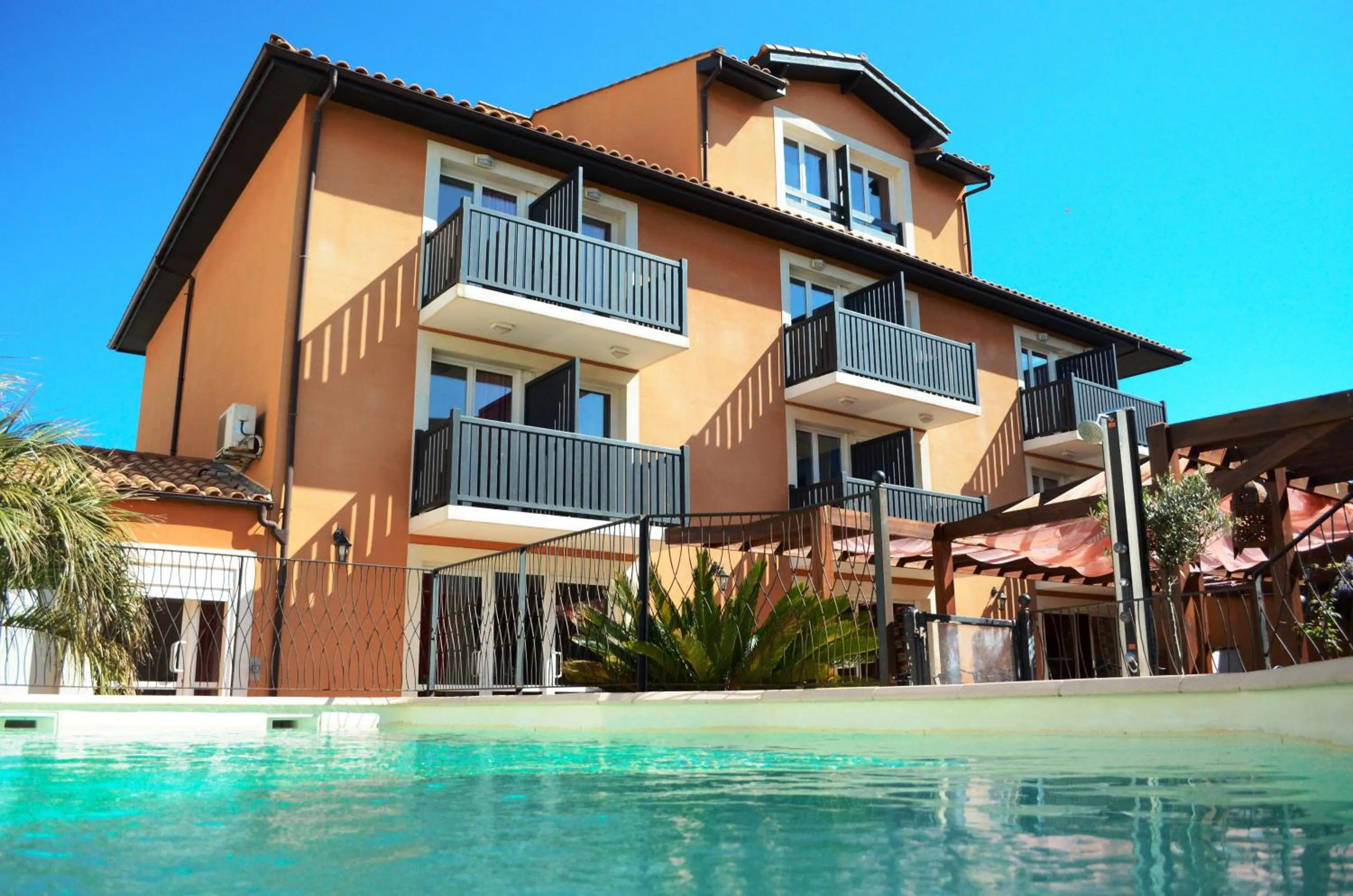 Logis Hotel De La Clape