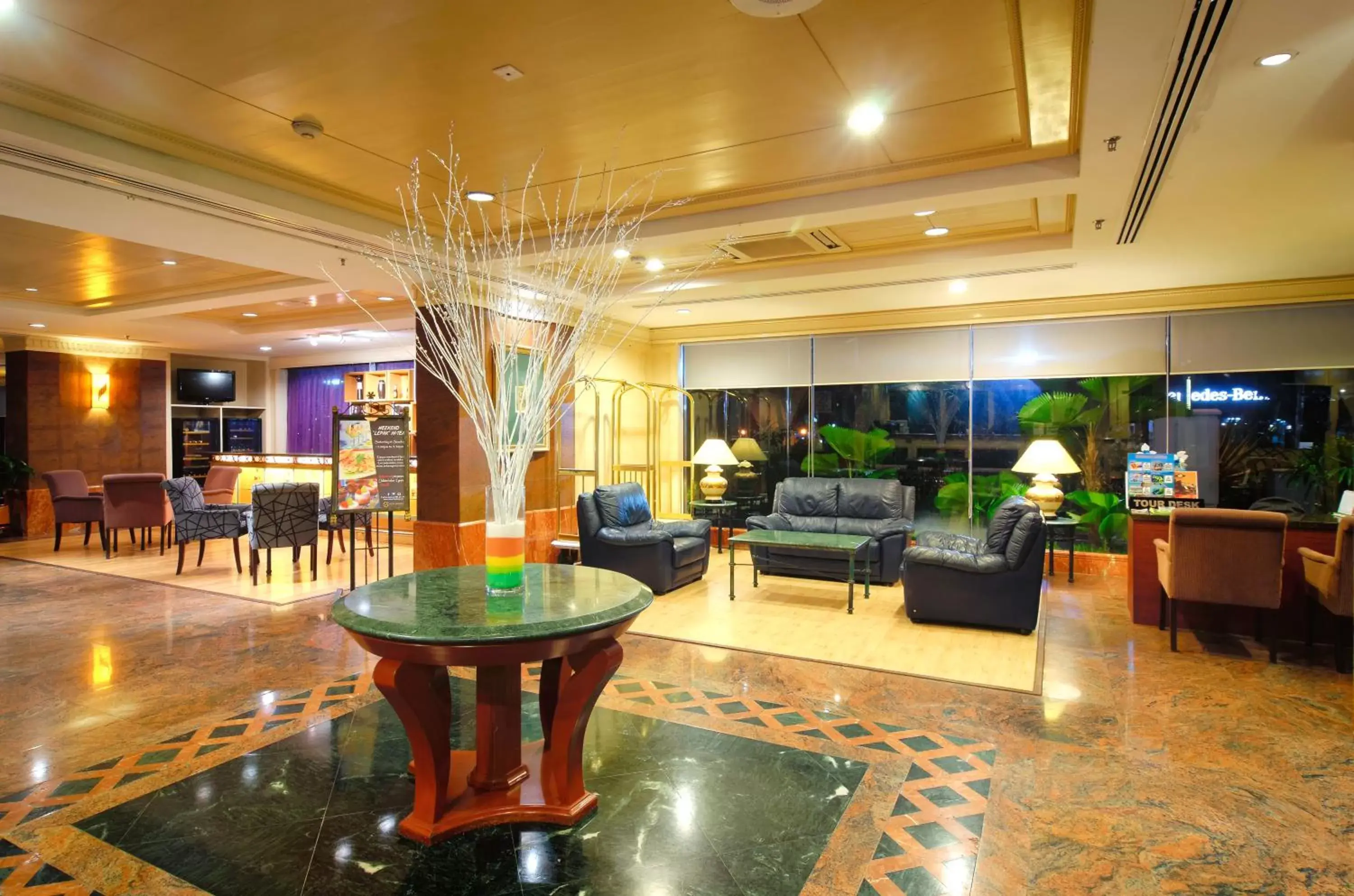 Lobby or reception, Lobby/Reception in Hotel Shangri-la Kota Kinabalu
