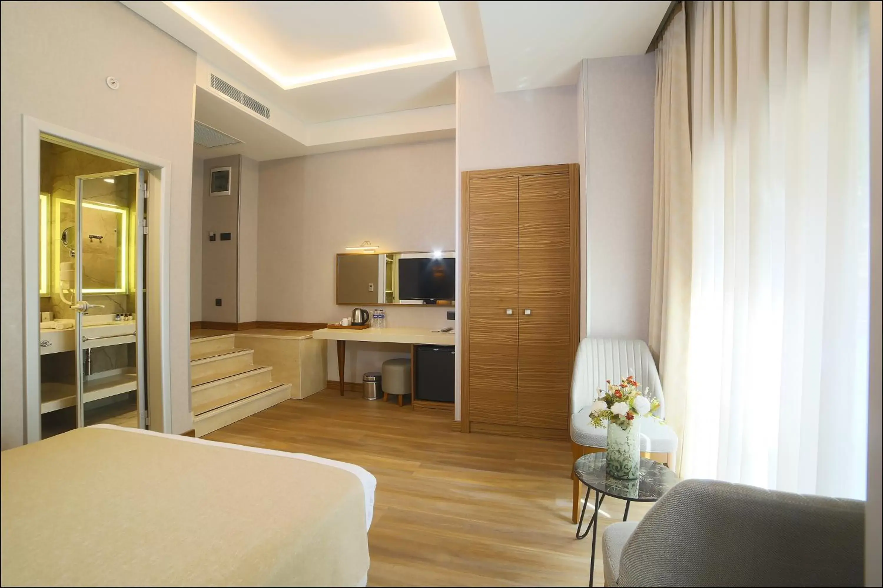 TV and multimedia, Seating Area in Erboy Hotel Istanbul Sirkeci