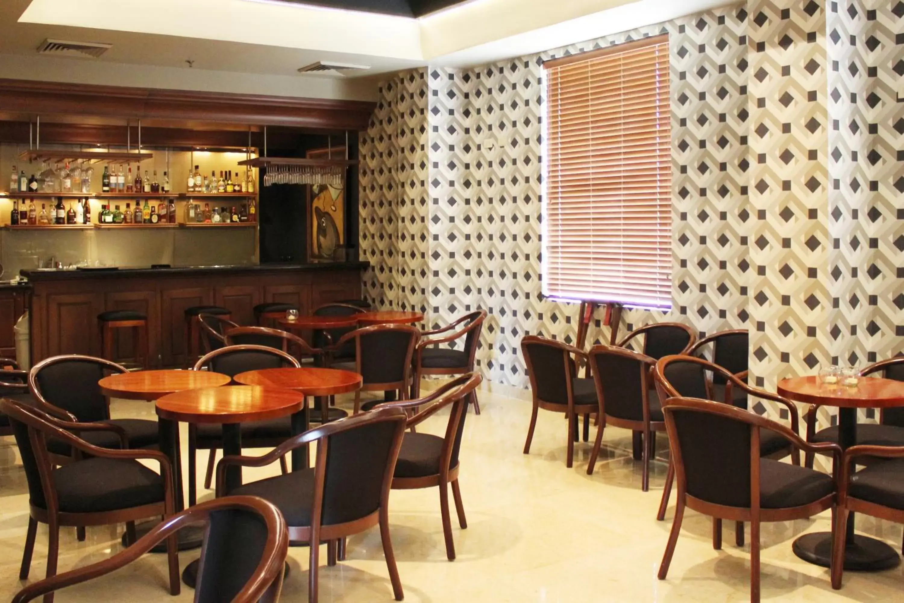 Lounge or bar in Best Western PLUS Los Mochis Lounge or bar in Best Western PLUS Los Mochis