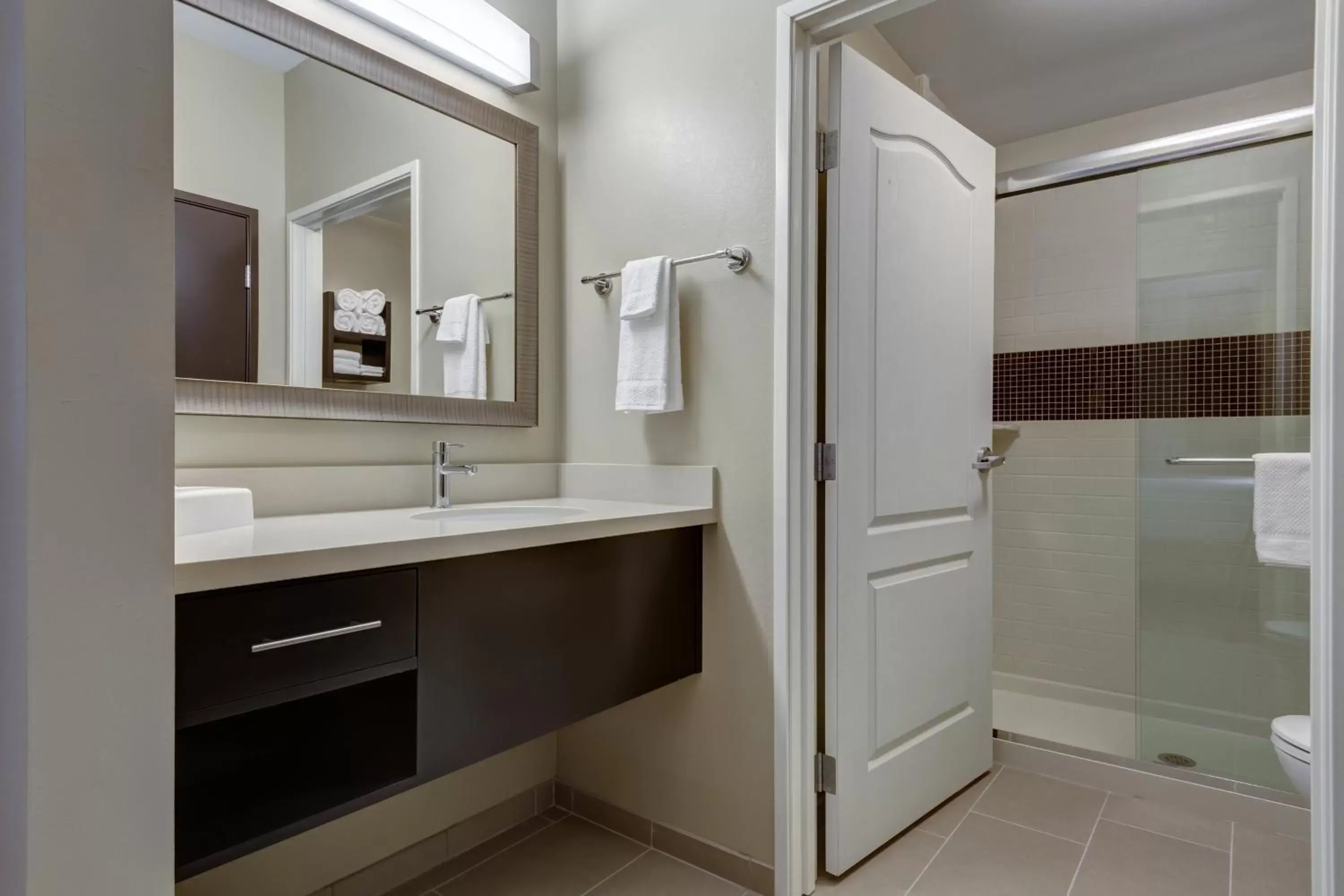 Photo of the whole room, Bathroom in Staybridge Suites St Louis - Westport, an IHG hotel