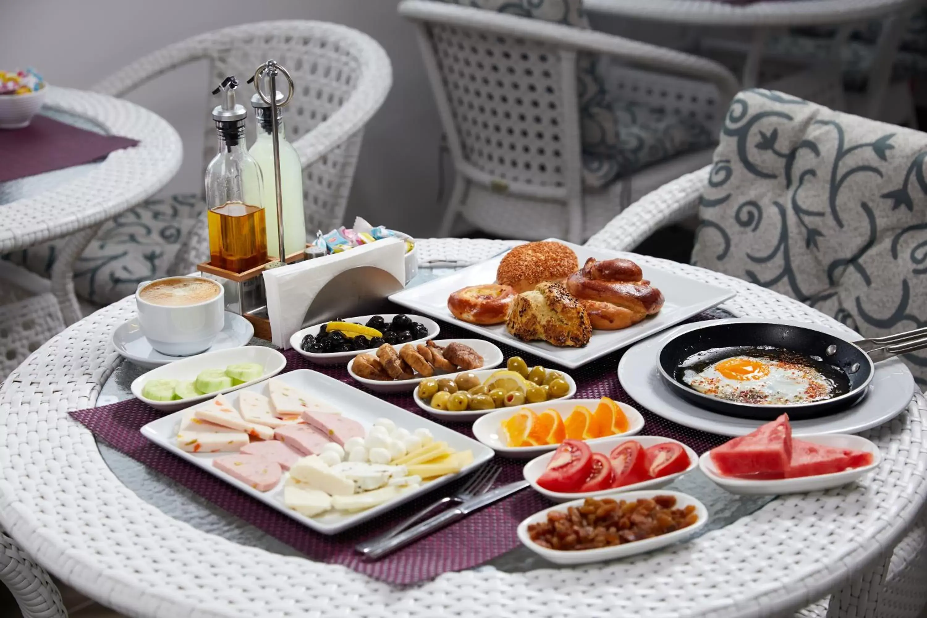 Continental breakfast in Albinas Hotel Old City