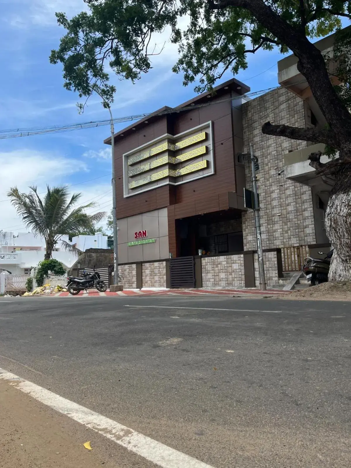 Street view, Property Building in SAN BEACH RESIDENCY