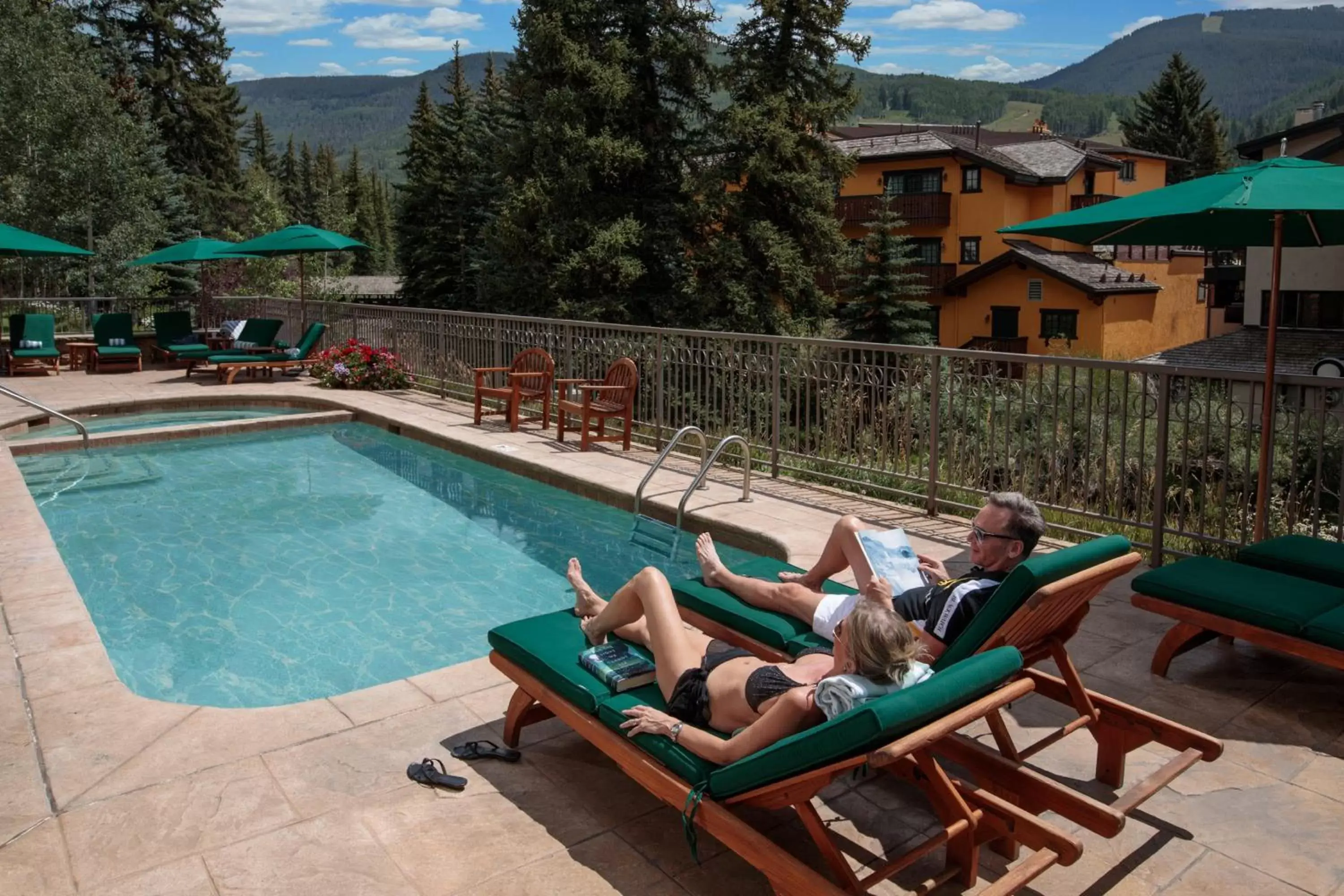 Pool view, Swimming Pool in Austria Haus Hotel