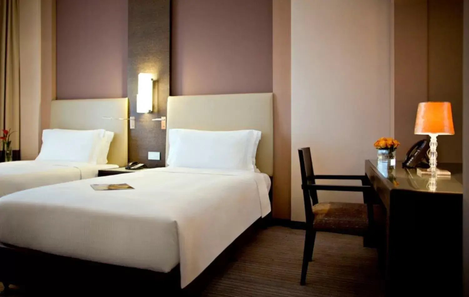 Guest Room - Twin Beds in Hili Rayhaan by Rotana