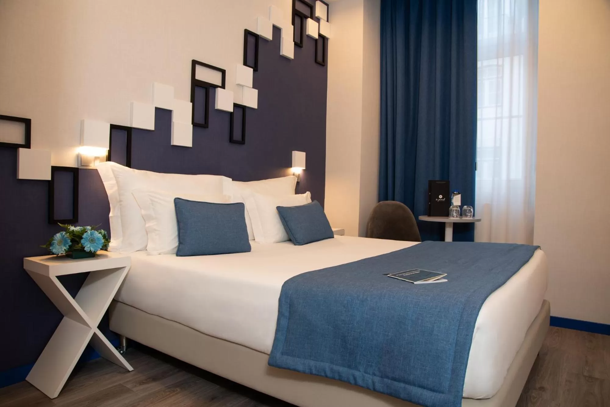 Bed in Be Poet Baixa Hotel