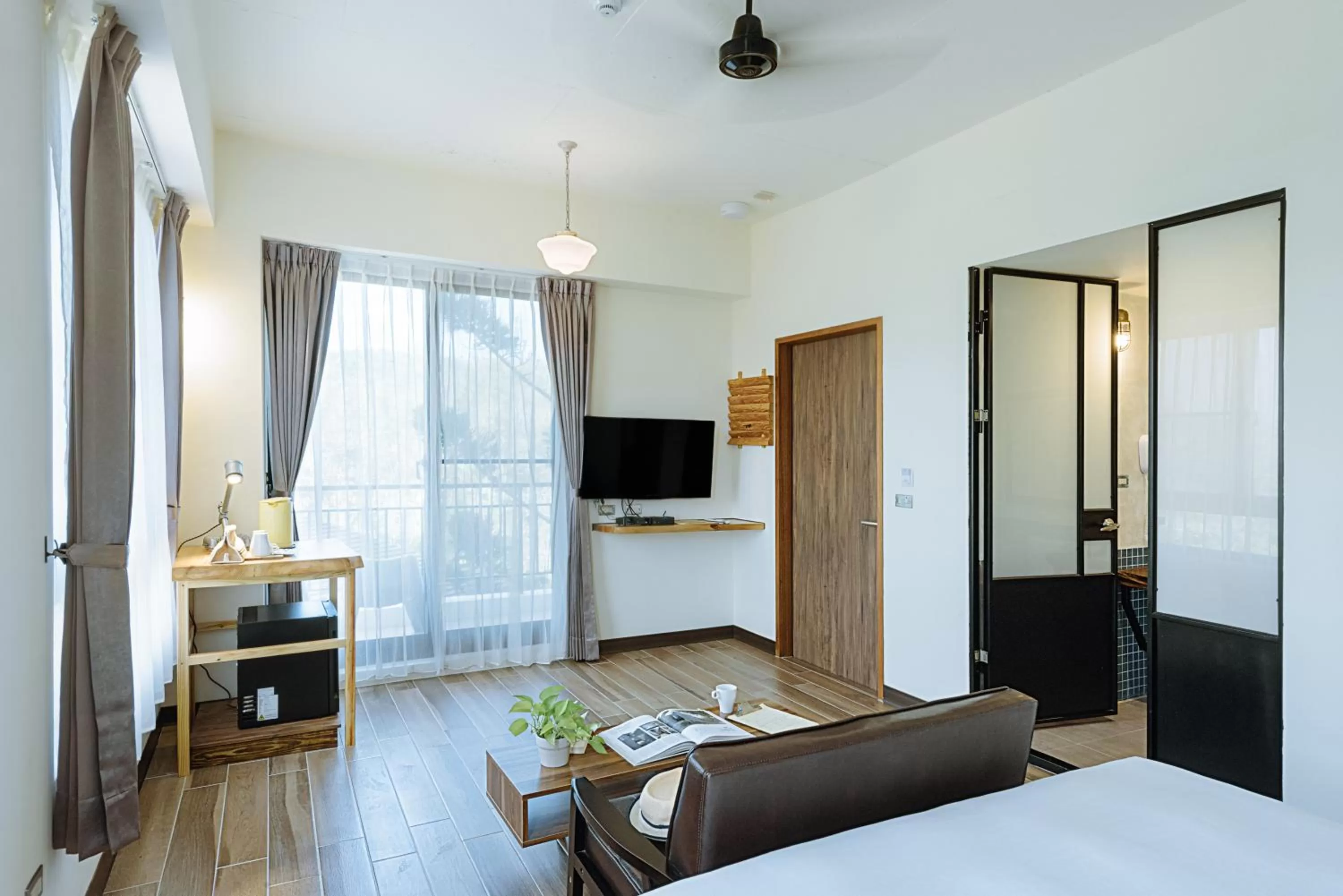 TV and multimedia, Bed in Chillax Inn B&B 恆春鬆塊民宿