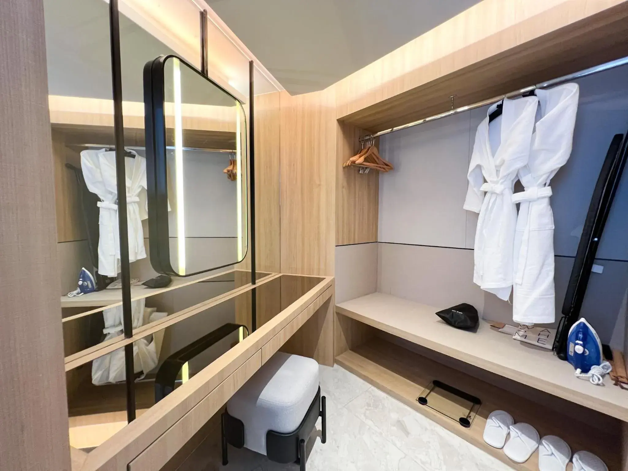 wardrobe, Bathroom in Novotel Rayong Star Convention Centre