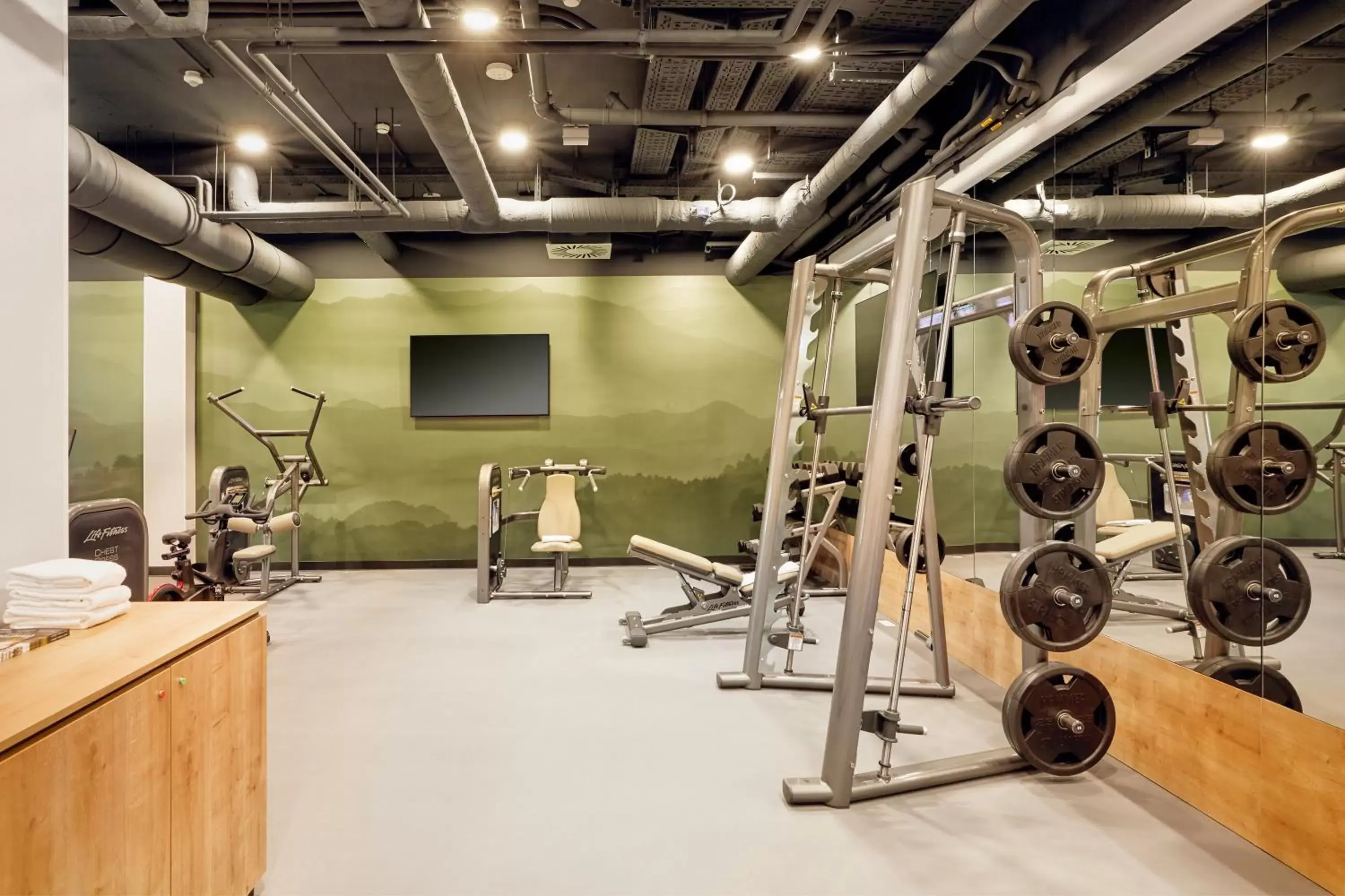 Fitness centre/facilities in H+ Hotel Frankfurt Eschborn Fitness centre/facilities in H+ Hotel Frankfurt Eschborn