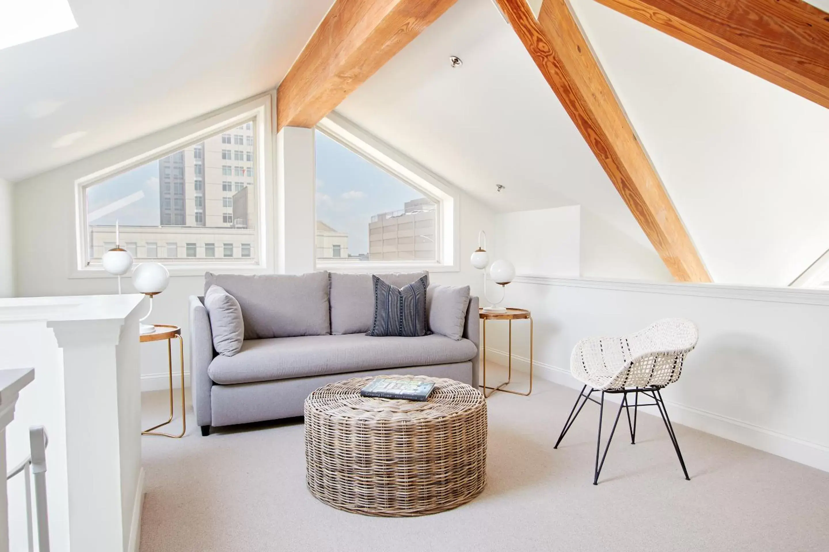 Living room, Seating Area in Sonder Baltimore Place