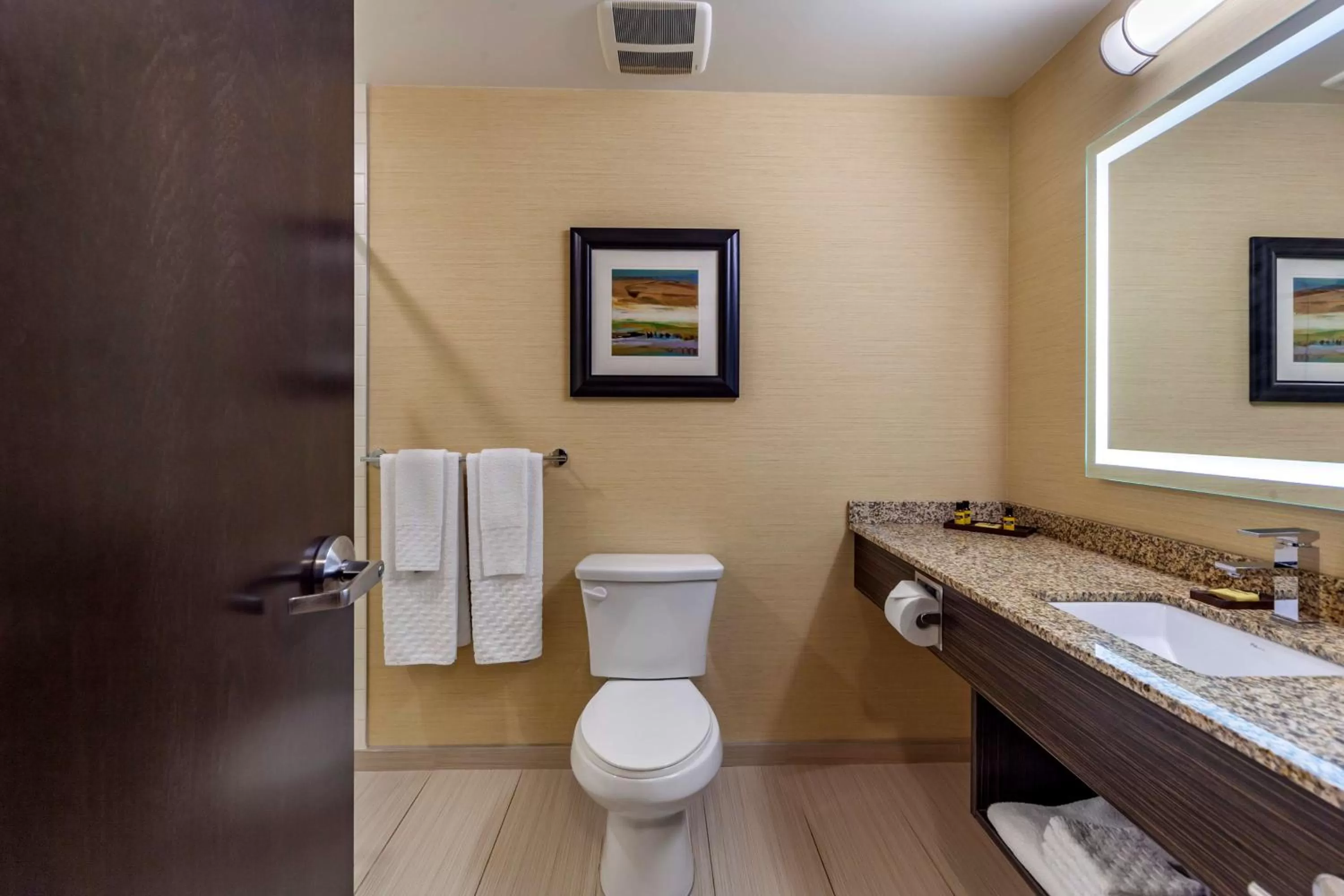 Bathroom in Best Western Plus Drayton Valley