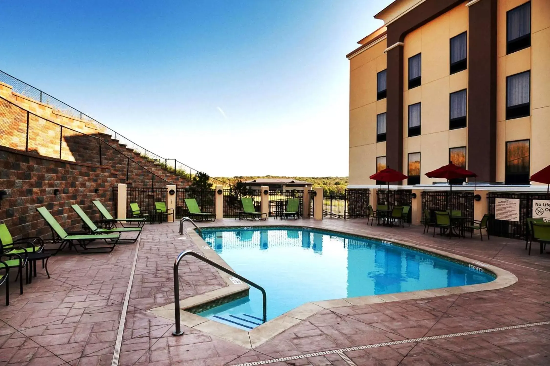 Pool view, Swimming Pool in Hampton Inn & Suites Tulsa/Tulsa Hills