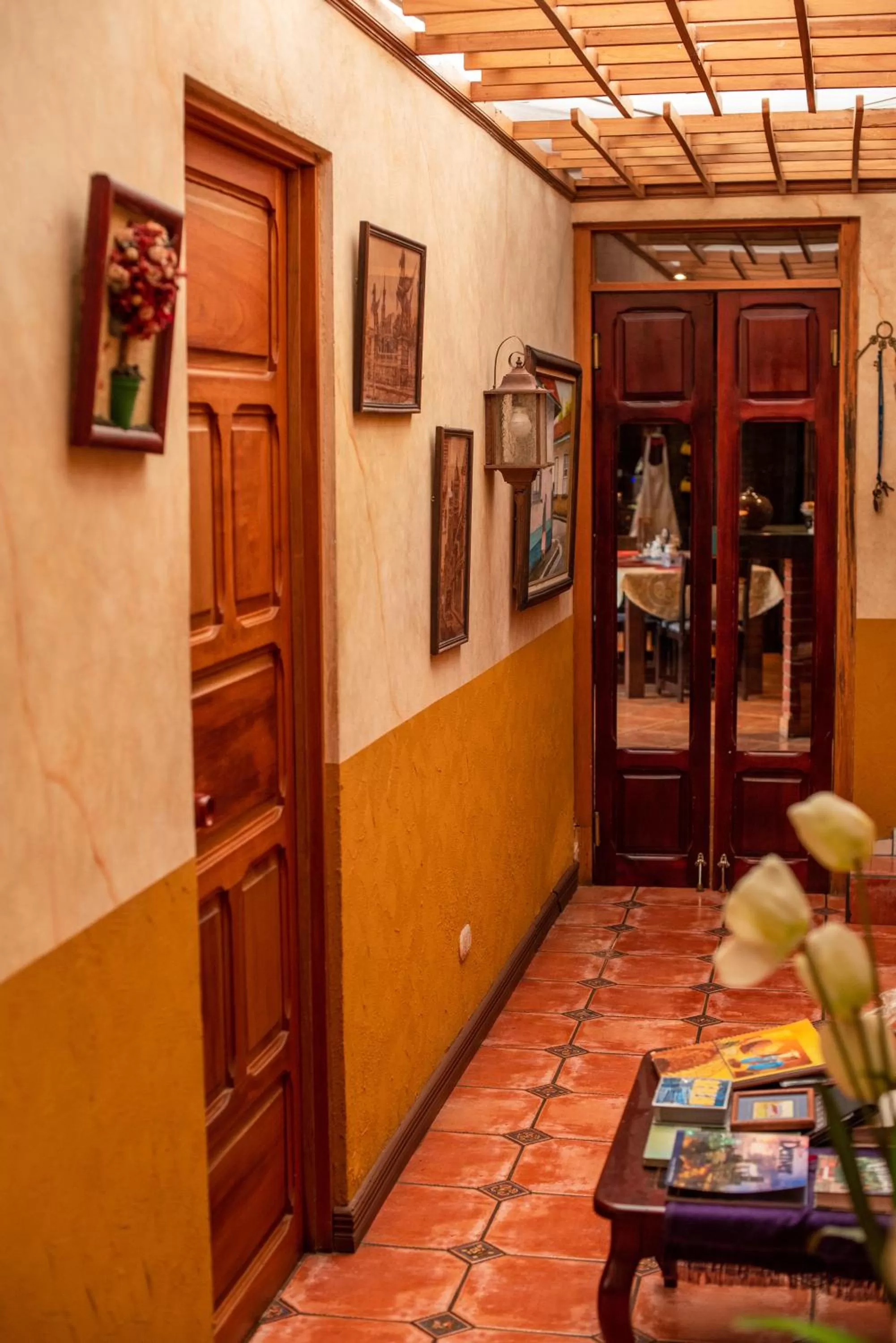 Decorative detail in La Casa de Mamá Coyita