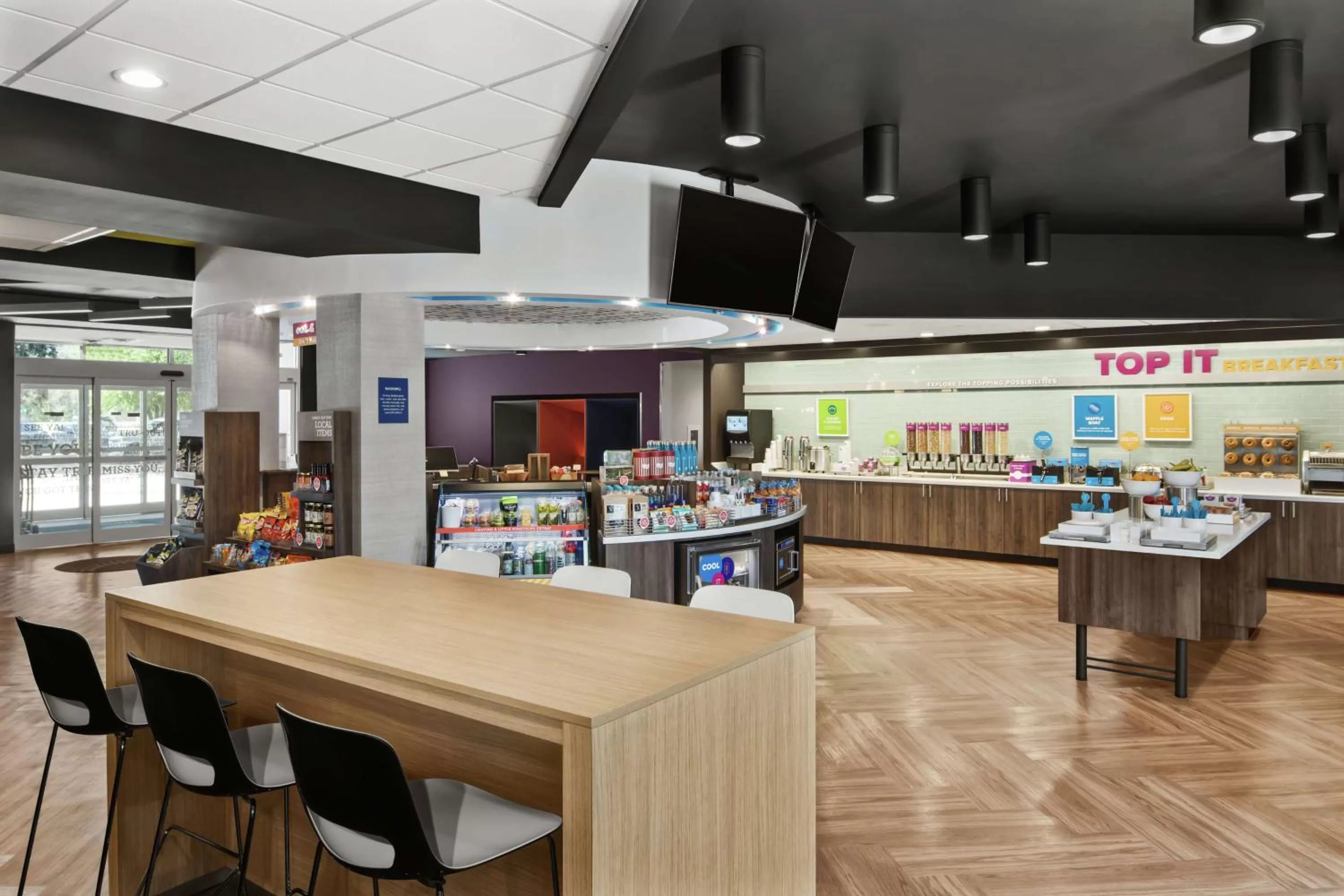 Breakfast in Tru By Hilton Savannah Midtown Ga