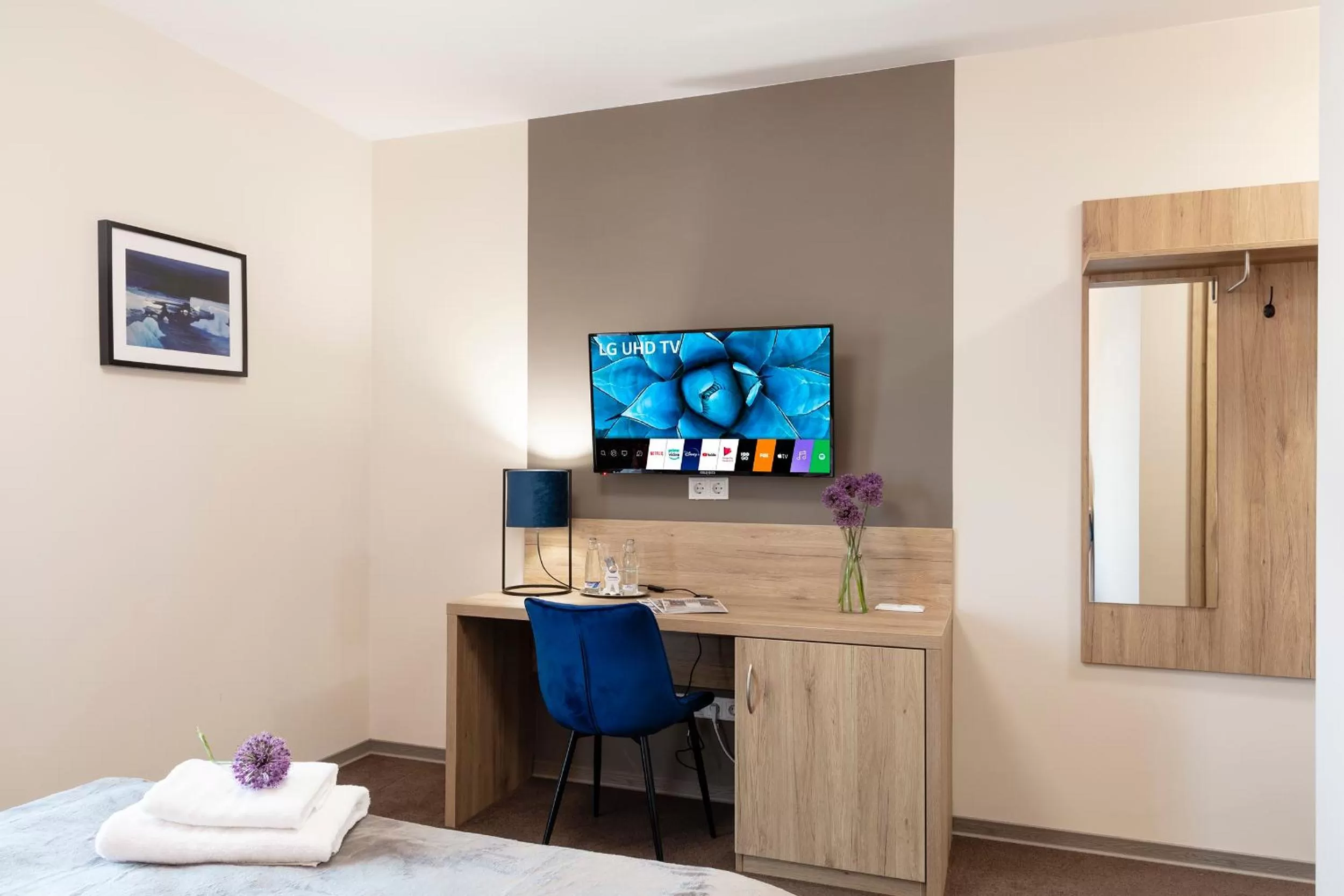 TV and multimedia, Bed in Dominik Hotel & Eventsaal