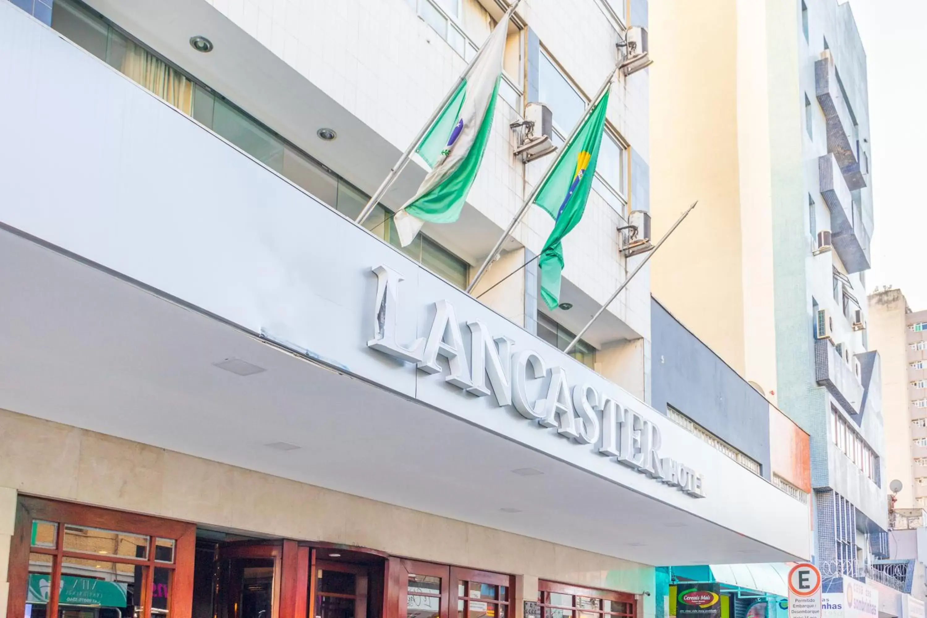 Property building in Lancaster Hotel by Castelo Itaipava Property building in Lancaster Hotel by Castelo Itaipava