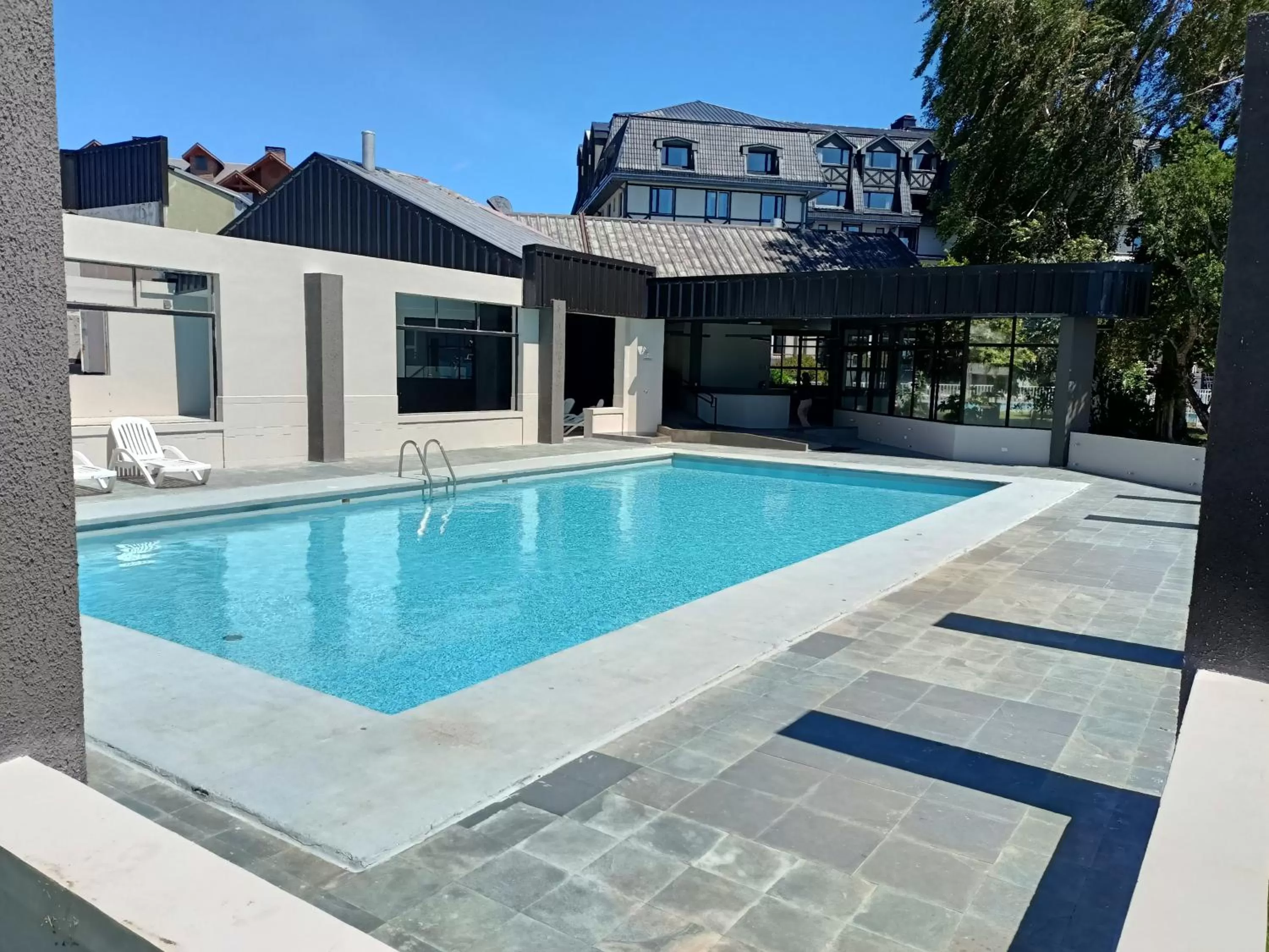 Swimming pool in Hotel Enjoy Pucón