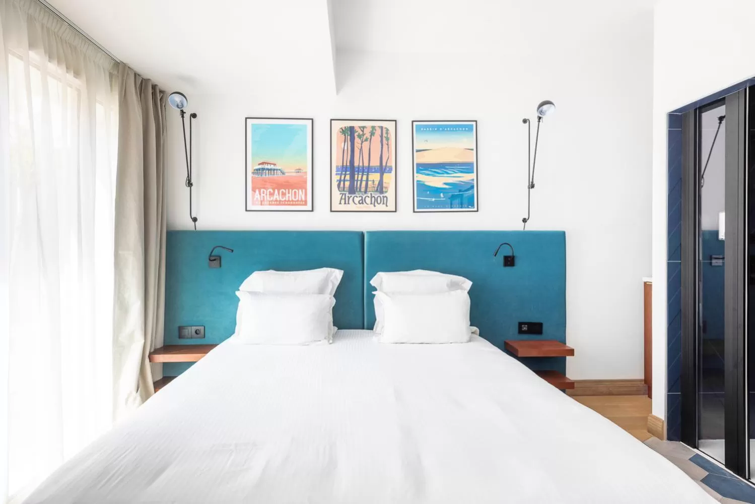 Bed in Urban Style Victoria Boutique Hotel