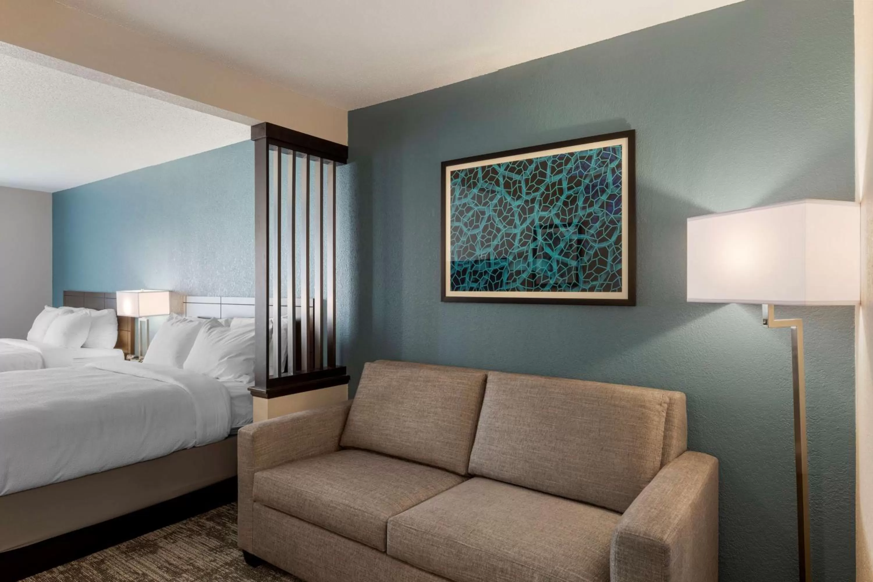 Bedroom, Bed in Best Western Watertown Inn & Suites