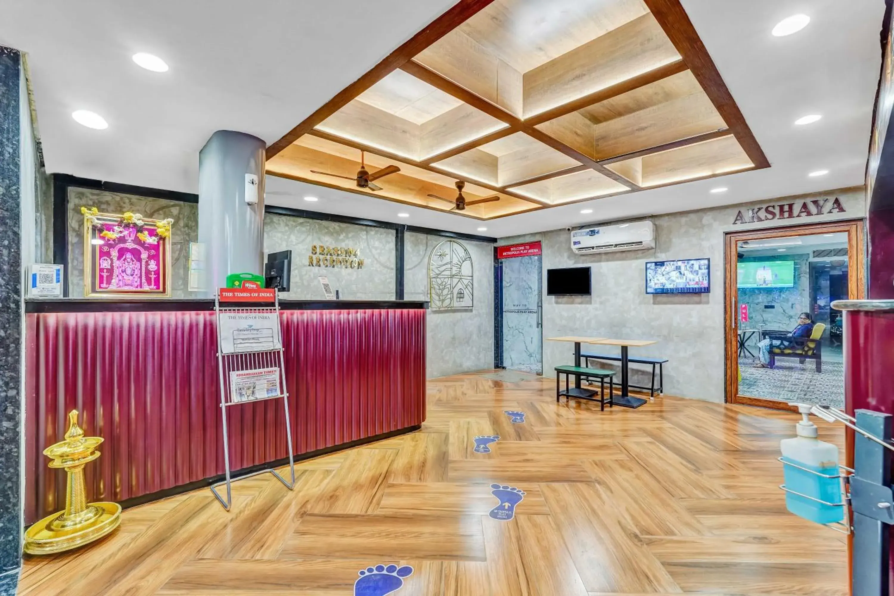 Property building in Season 4 Residences - Teynampet Near Apollo Hospital ,Balaji Dental, US Consulate Property building in Season 4 Residences - Teynampet Near Apollo Hospital ,Balaji Dental, US Consulate