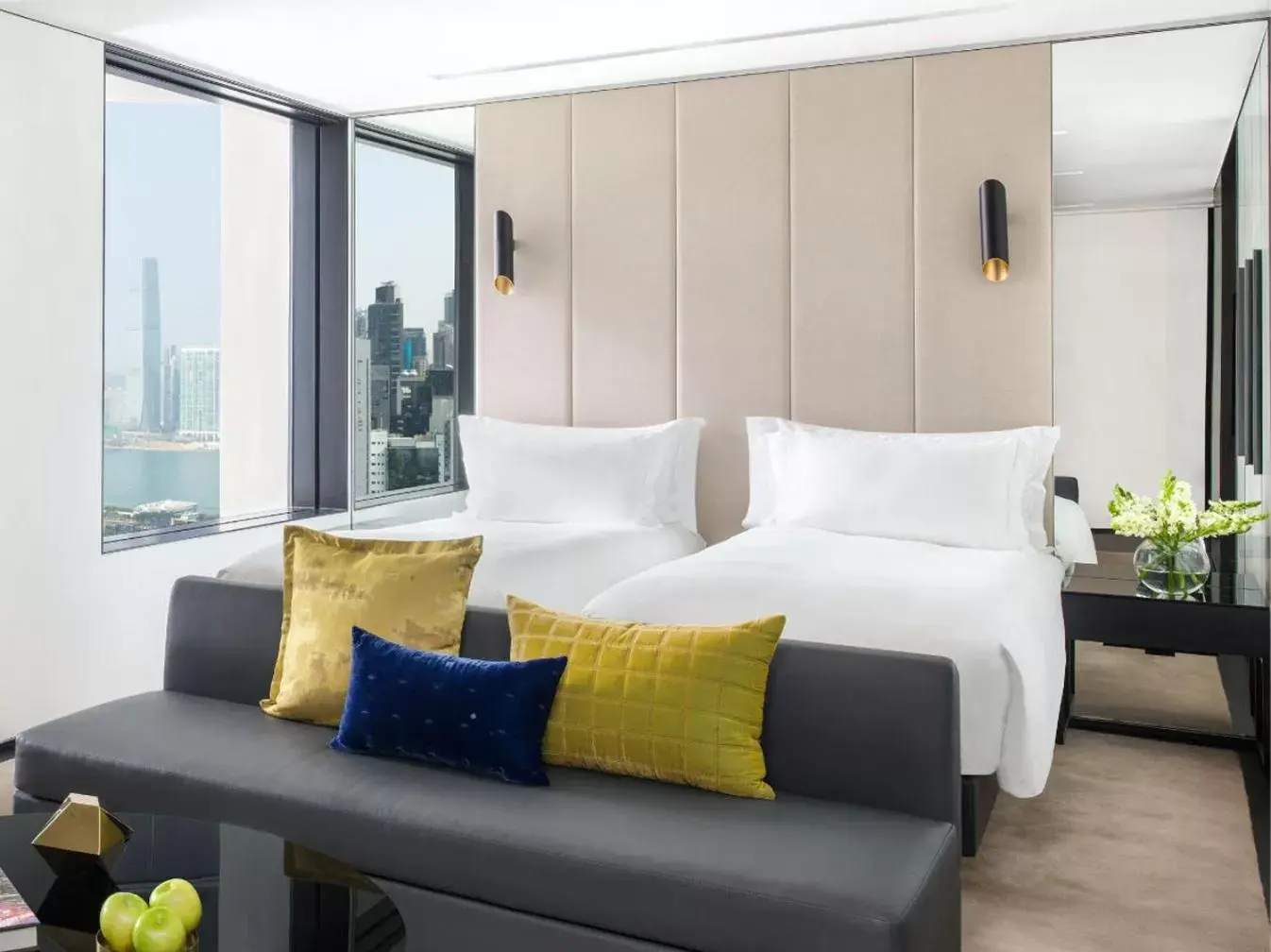 Bedroom, Bed in The Murray, Hong Kong, a Niccolo Hotel