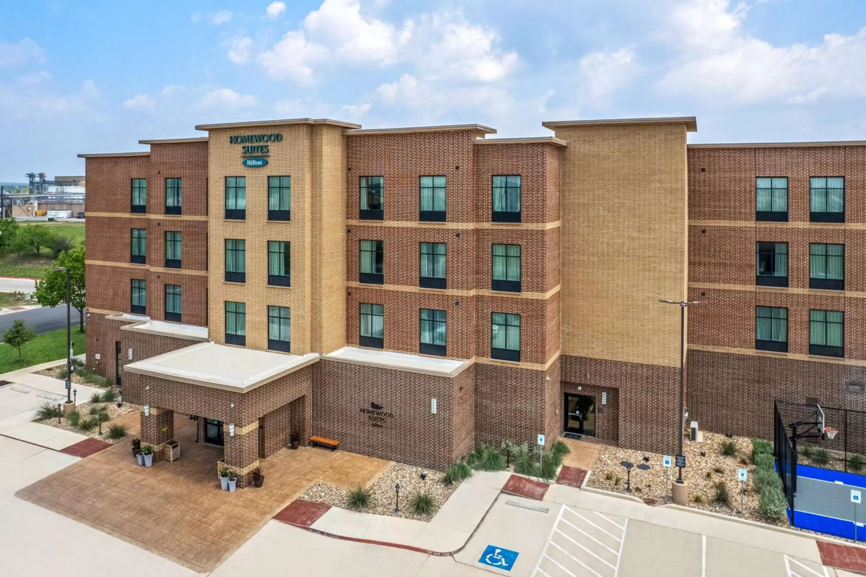 Property Building in Homewood Suites By Hilton San Marcos