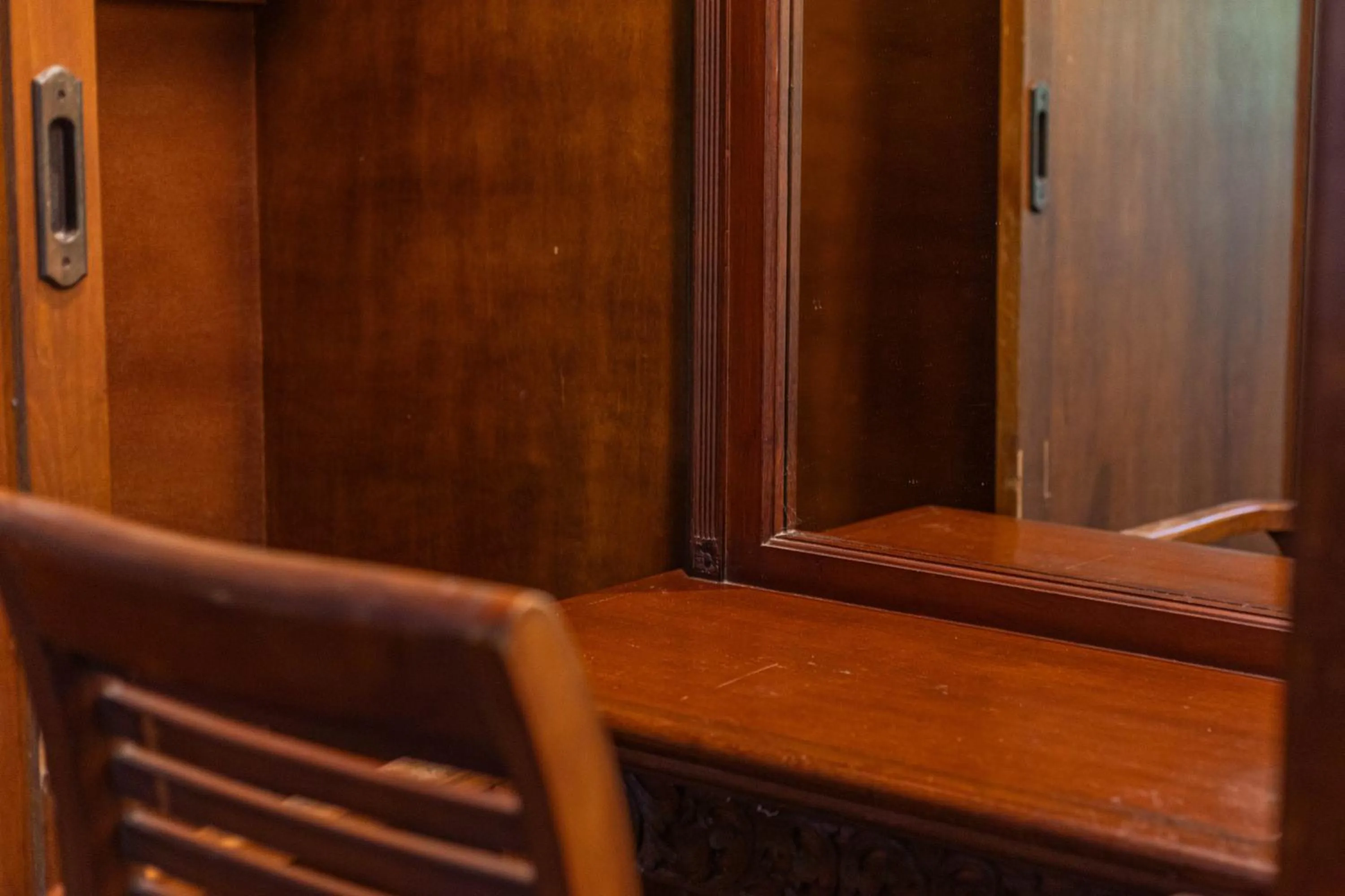 hair dresser in Puri Mango Guest House Sanur