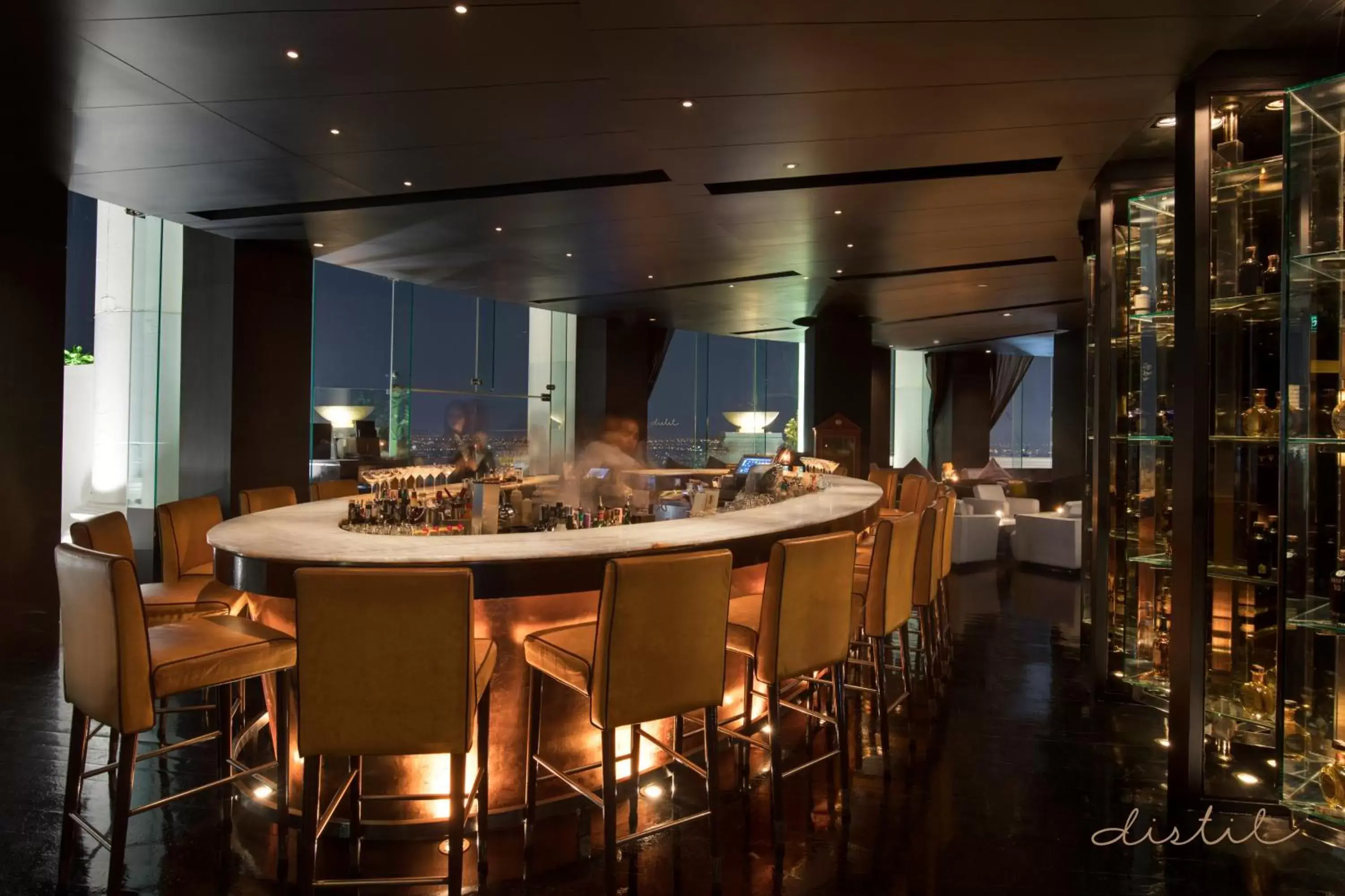 Lounge or bar, Restaurant/Places to Eat in Tower Club at lebua