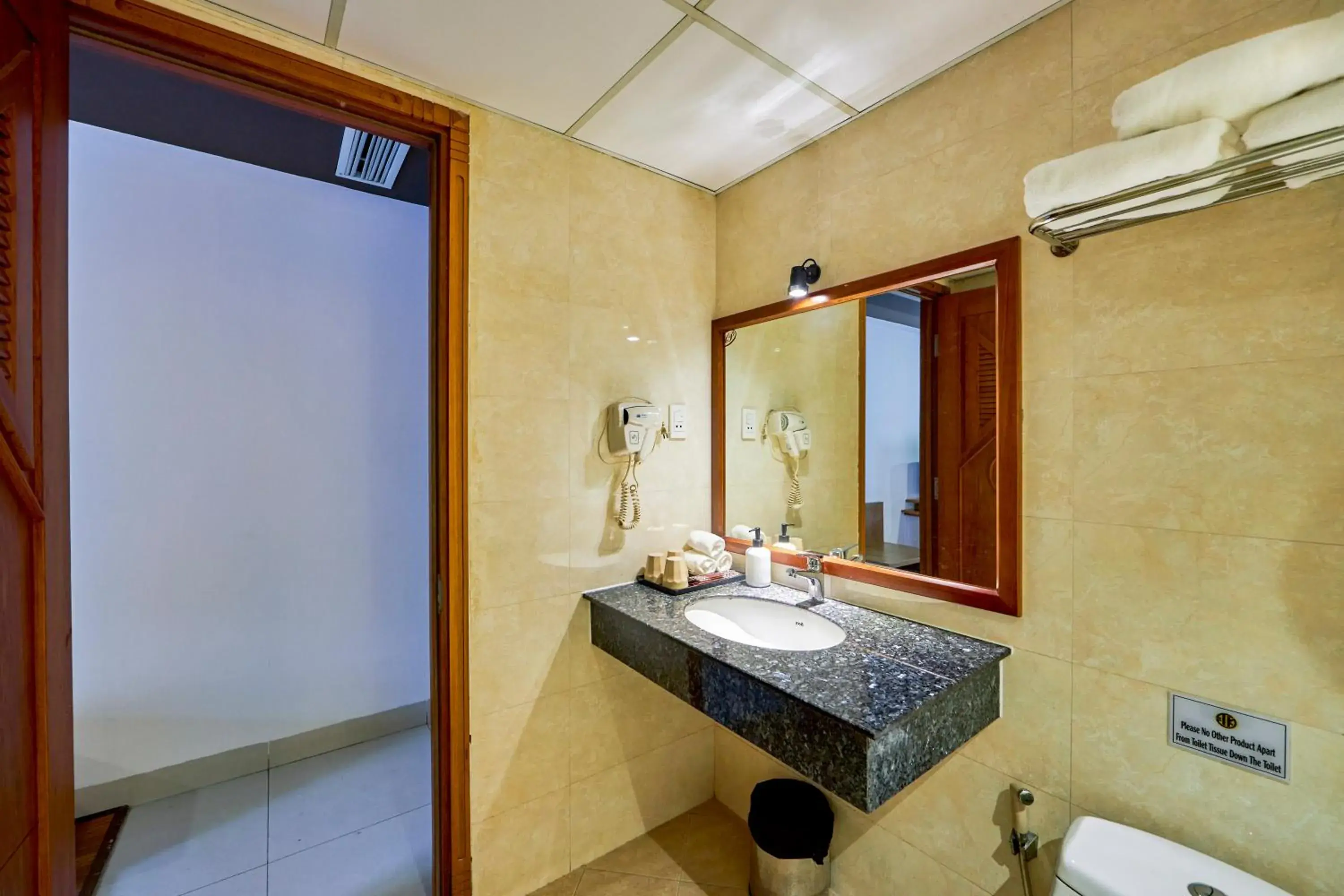 Toilet, Bathroom in The Noble Swan Hotel Saigon