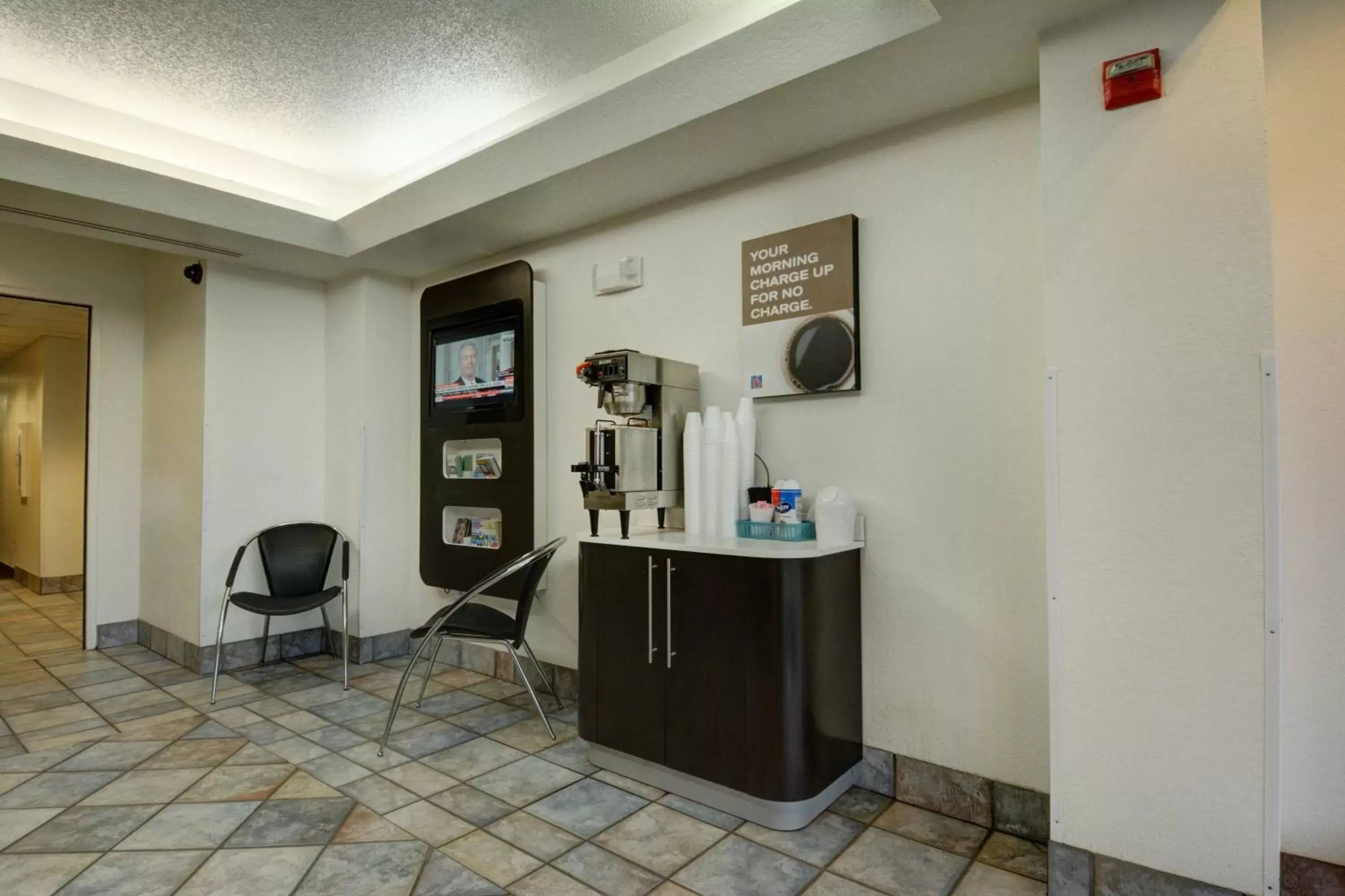 Coffee/tea facilities in Motel 6-Denison, TX