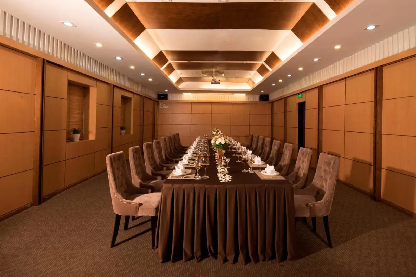 Banquet/Function facilities in Vien Dong Hotel