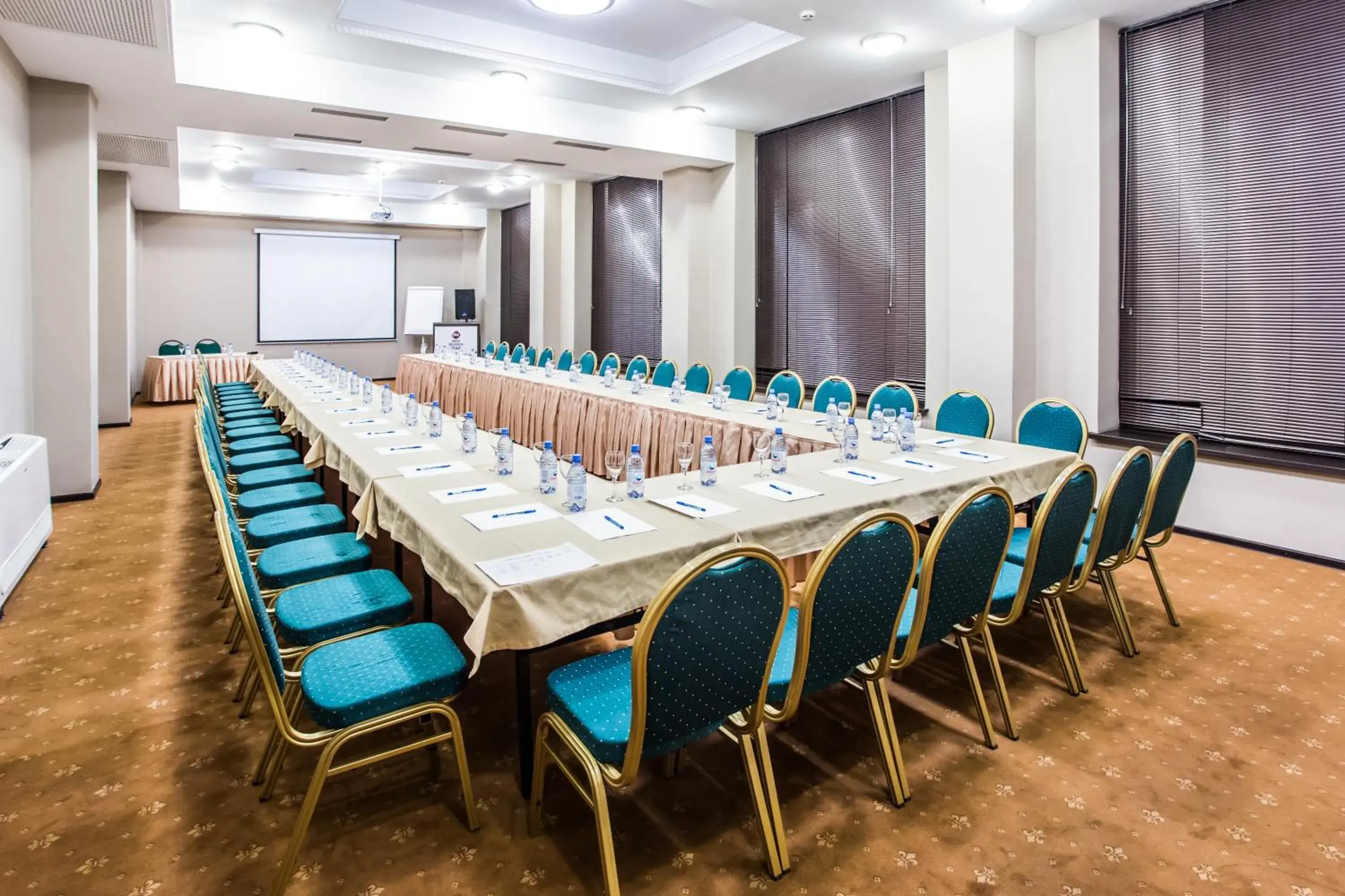 Business facilities in Best Western Plus Atakent Park Hotel