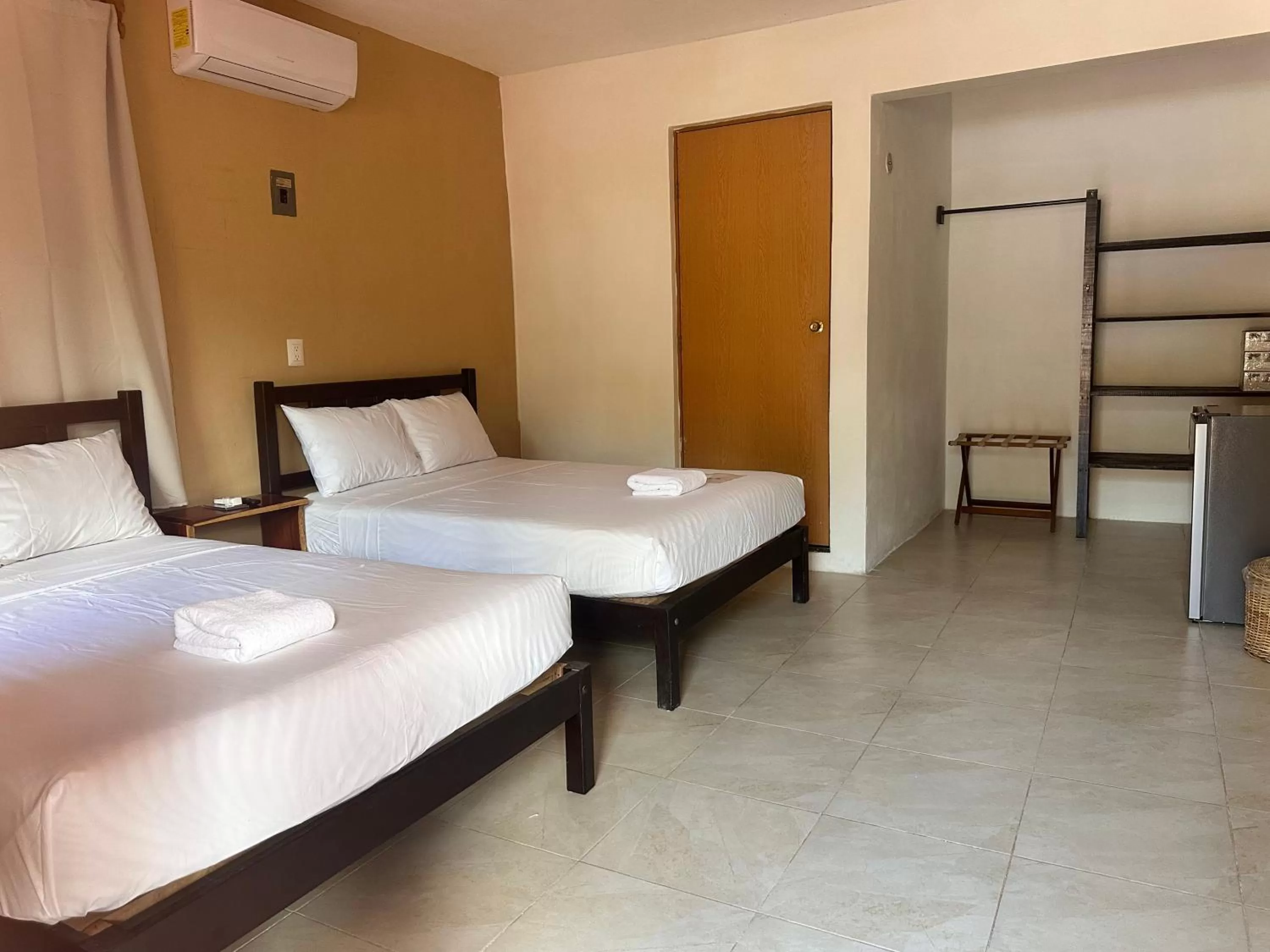 Bed in Hotel Bacalar Sunshine