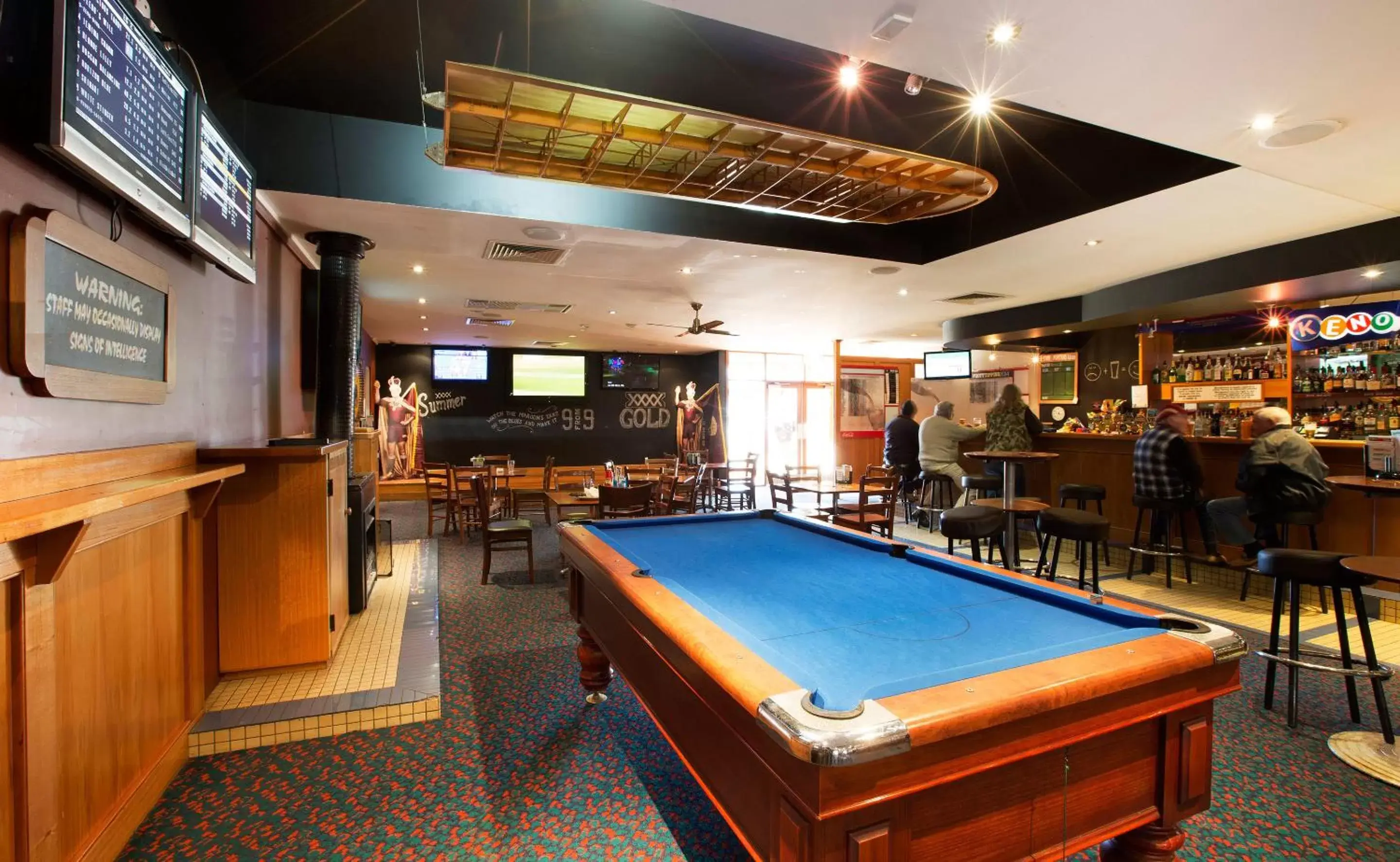 Billiard, Billiards in Wilsonton Hotel Toowoomba