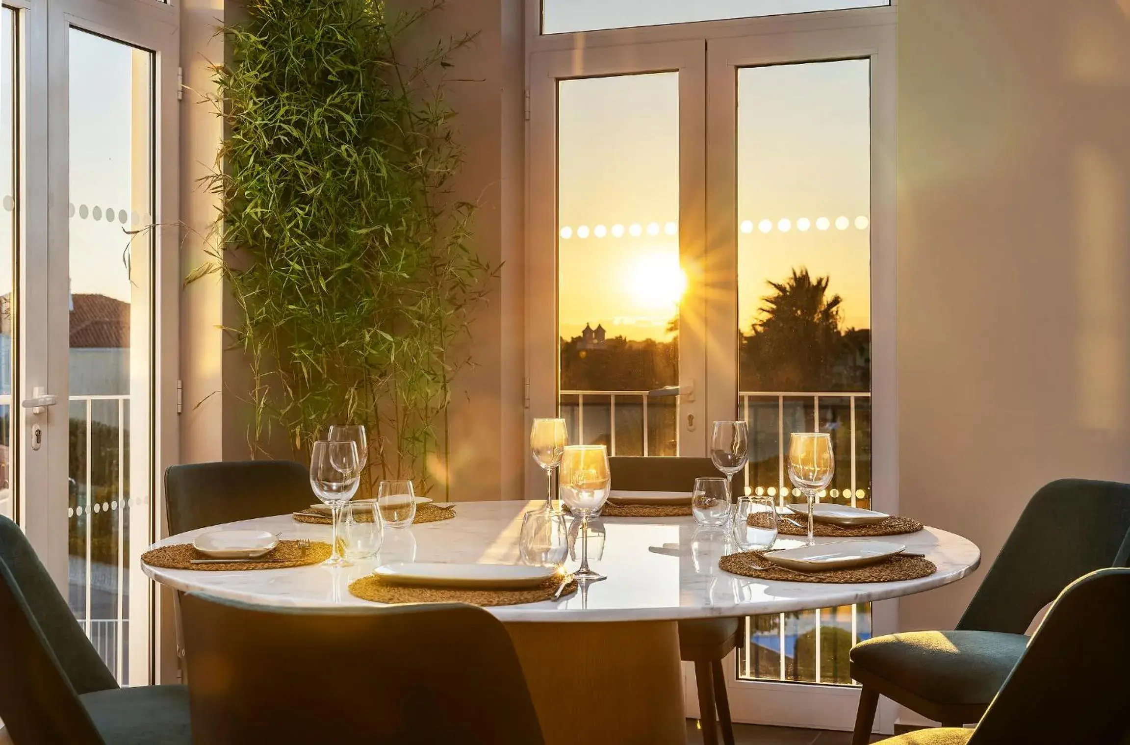 Restaurant/places to eat in Eden Villas & Apartments Restaurant/places to eat in Eden Villas & Apartments