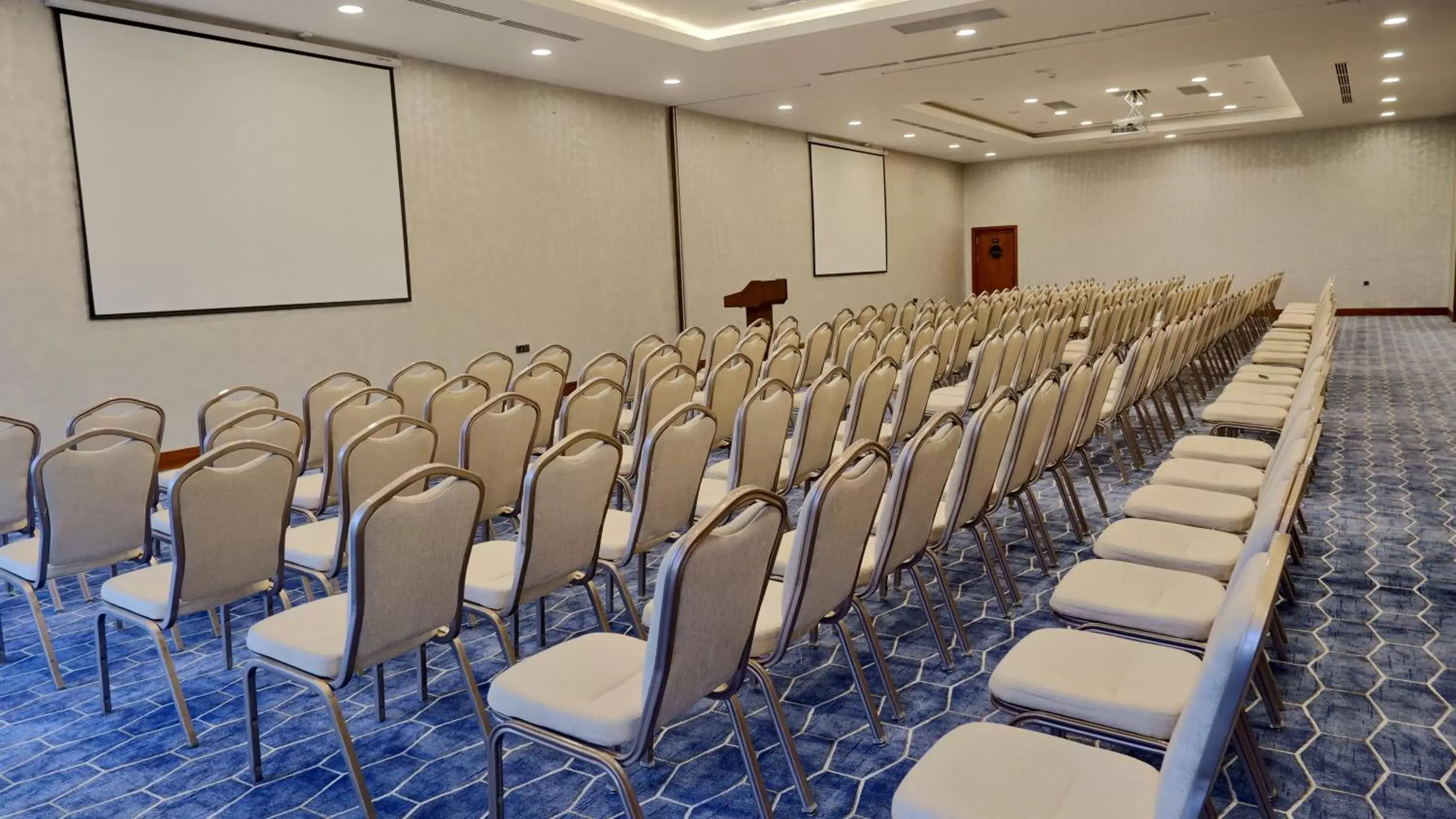 Meeting/conference room in Hampton by Hilton Samsun