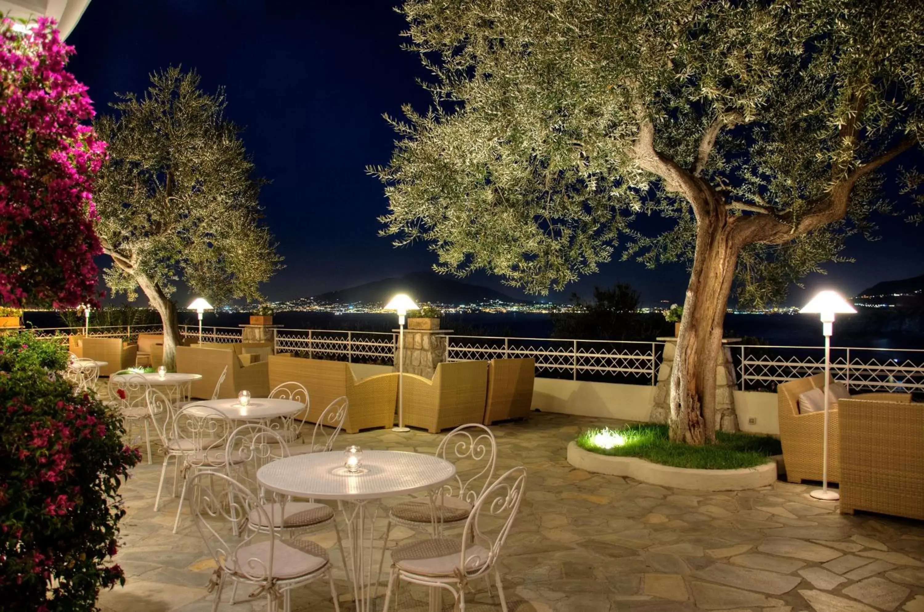 Patio in Grand Hotel Aminta