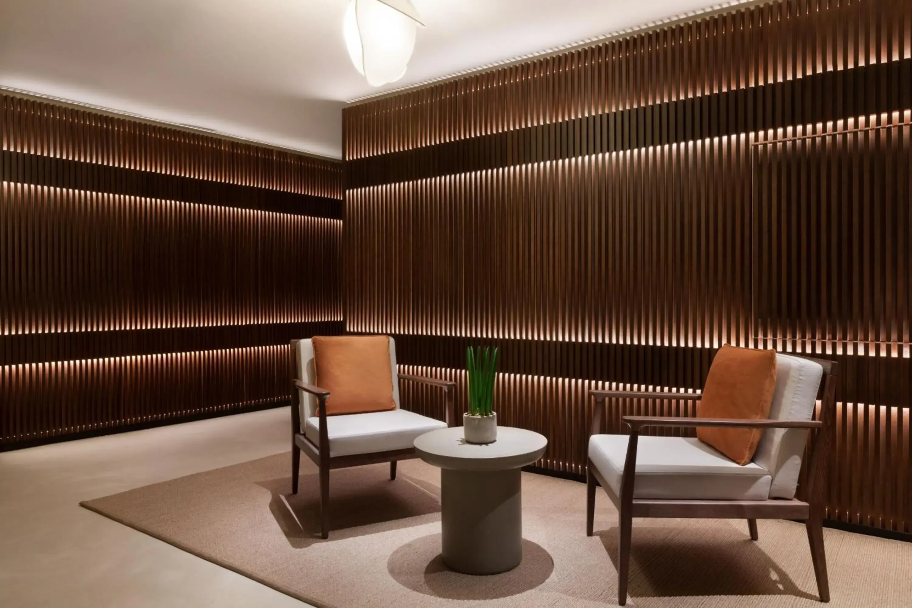 Spa and wellness centre/facilities in JW Marriott Hotel Madrid